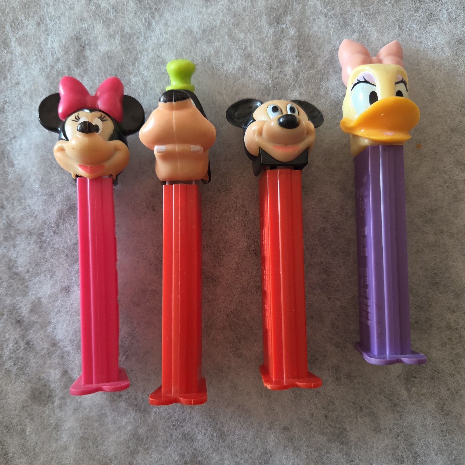 Set Of 4 Vtg Disney Plastic PEZ Dispensers