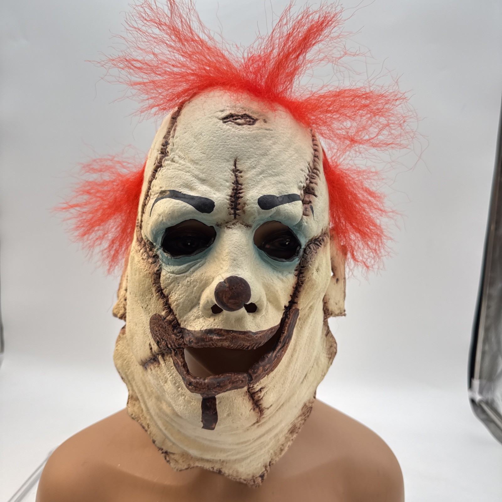 The Clown Skinner Mask by Trick Or Treat Studios Sculpted by Justin Mabry