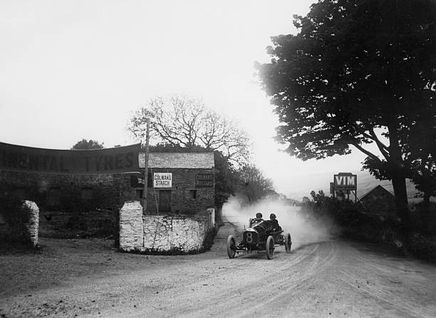 Walter Owen WO Bentley drives the Doriot 1914  OLD PHOTO