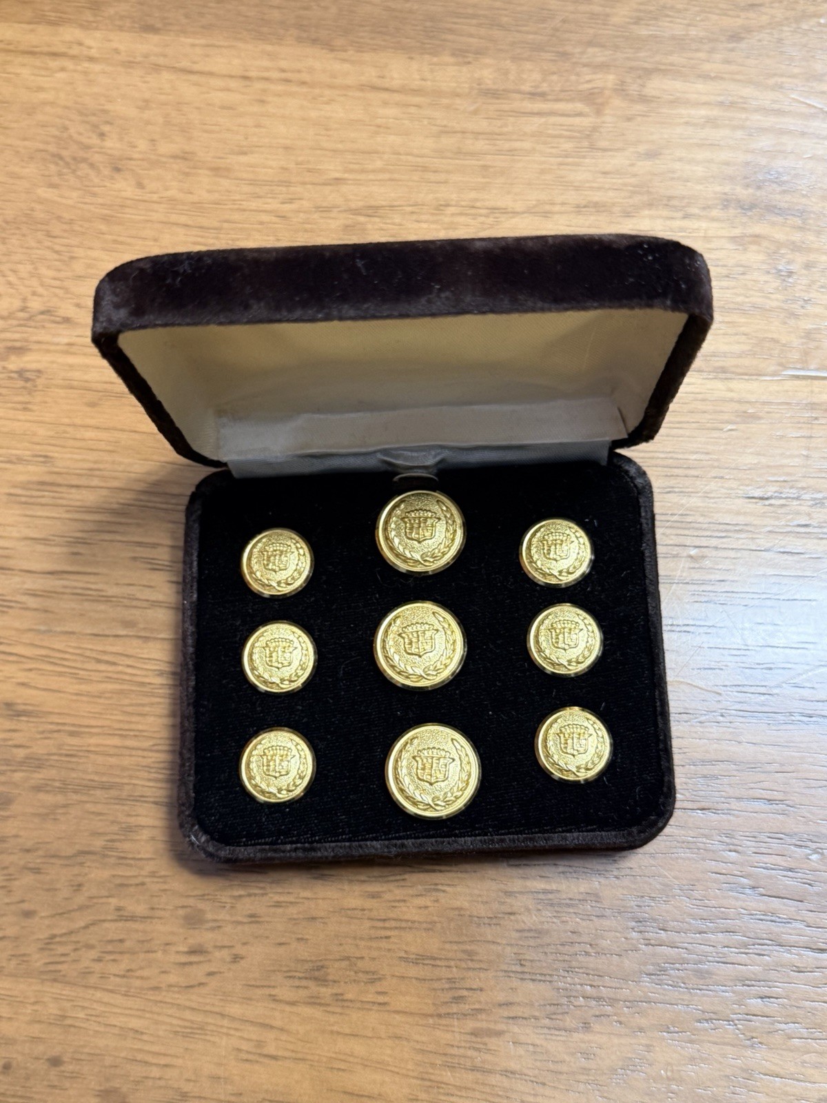 Rare NOS Vtg CADILLAC GM General Motors 24K Gold Plated Jacket Buttons