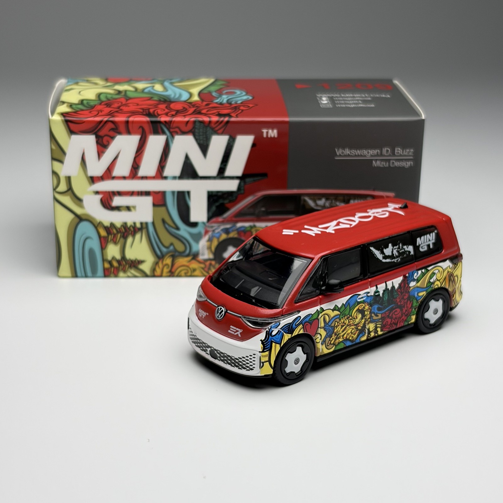 MINIGT 1:64 Mizu Design Art Van Alloy Diecast, Premium Miniature Model