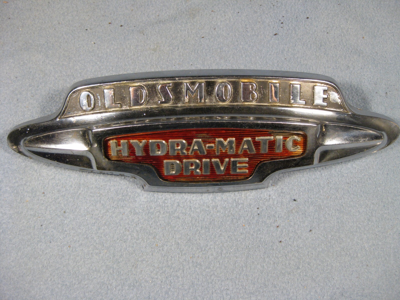 Nice Vintage 1946-1949 OLDSMOBILE Hydra-Matic Drive Trunk Ornament