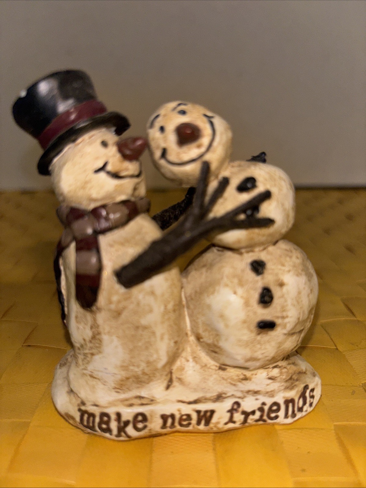 Make New Friends  Figurine By Erin Mcspadden- 2006- Estate Find