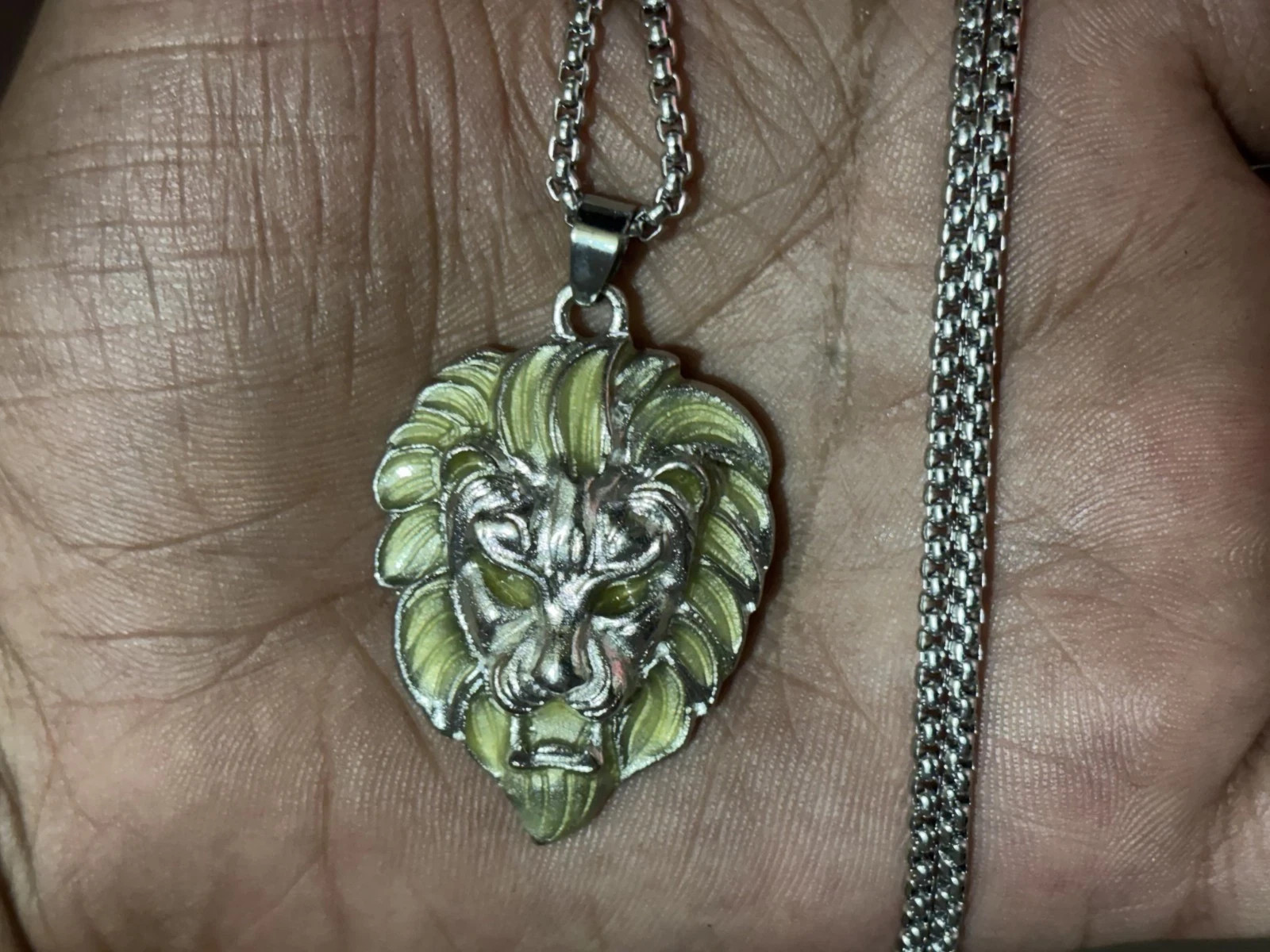 Trillionaire Maker Magical Pendant Silver Lion Protection Luck Success Charm