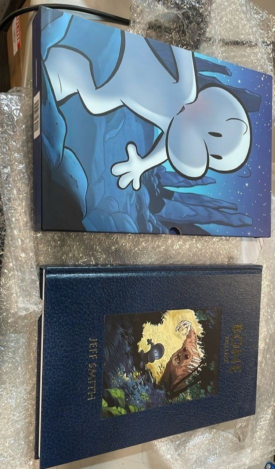 DAMAGED Bone Vol1  2 Deluxe Hardcover by Jeff Smith AUTOGRAPH SKETCH BOOKMARK