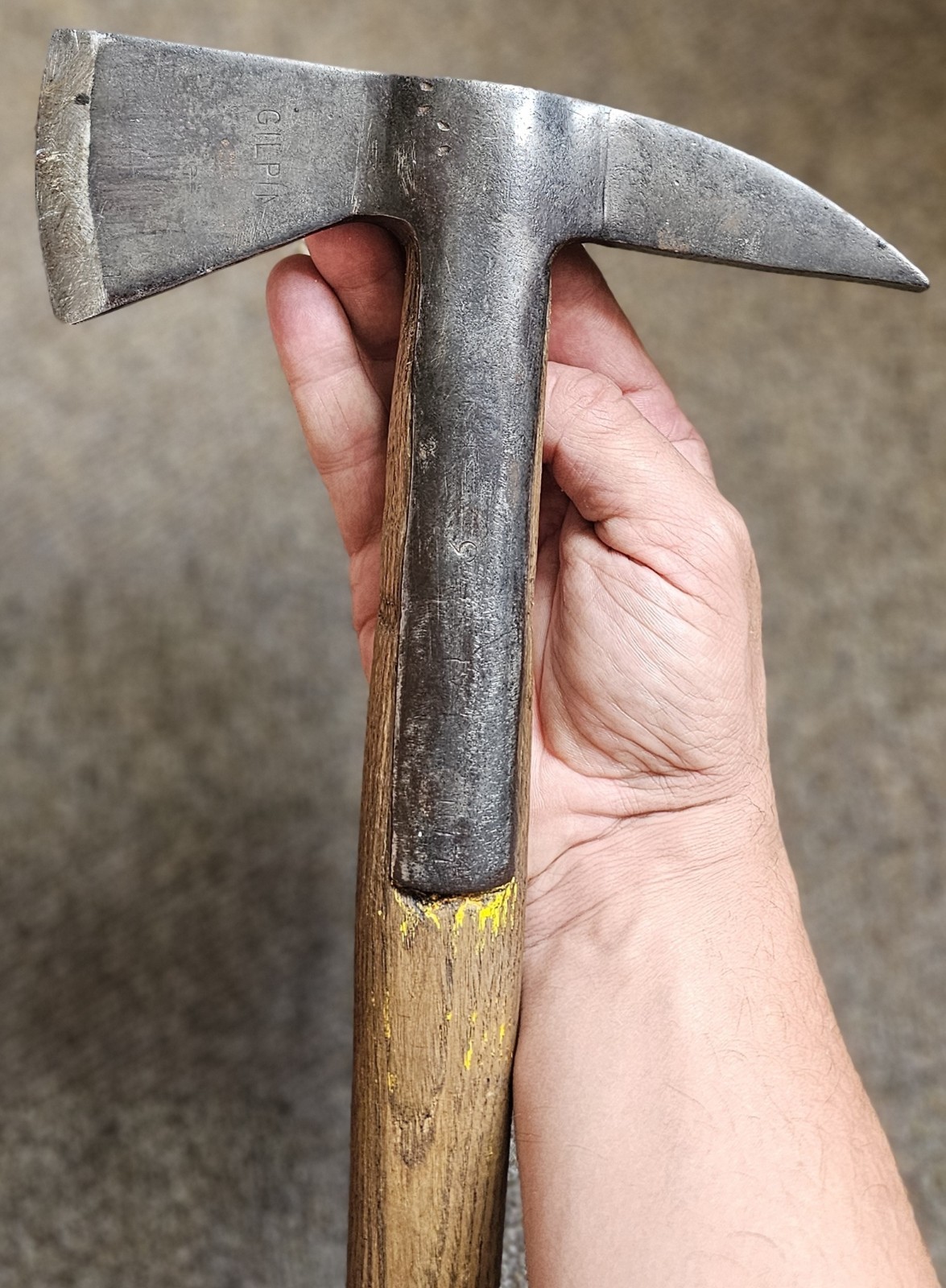 Vintage Rare WILLIAM GILPIN Strap Handled 37cm Firemans Hand Axe