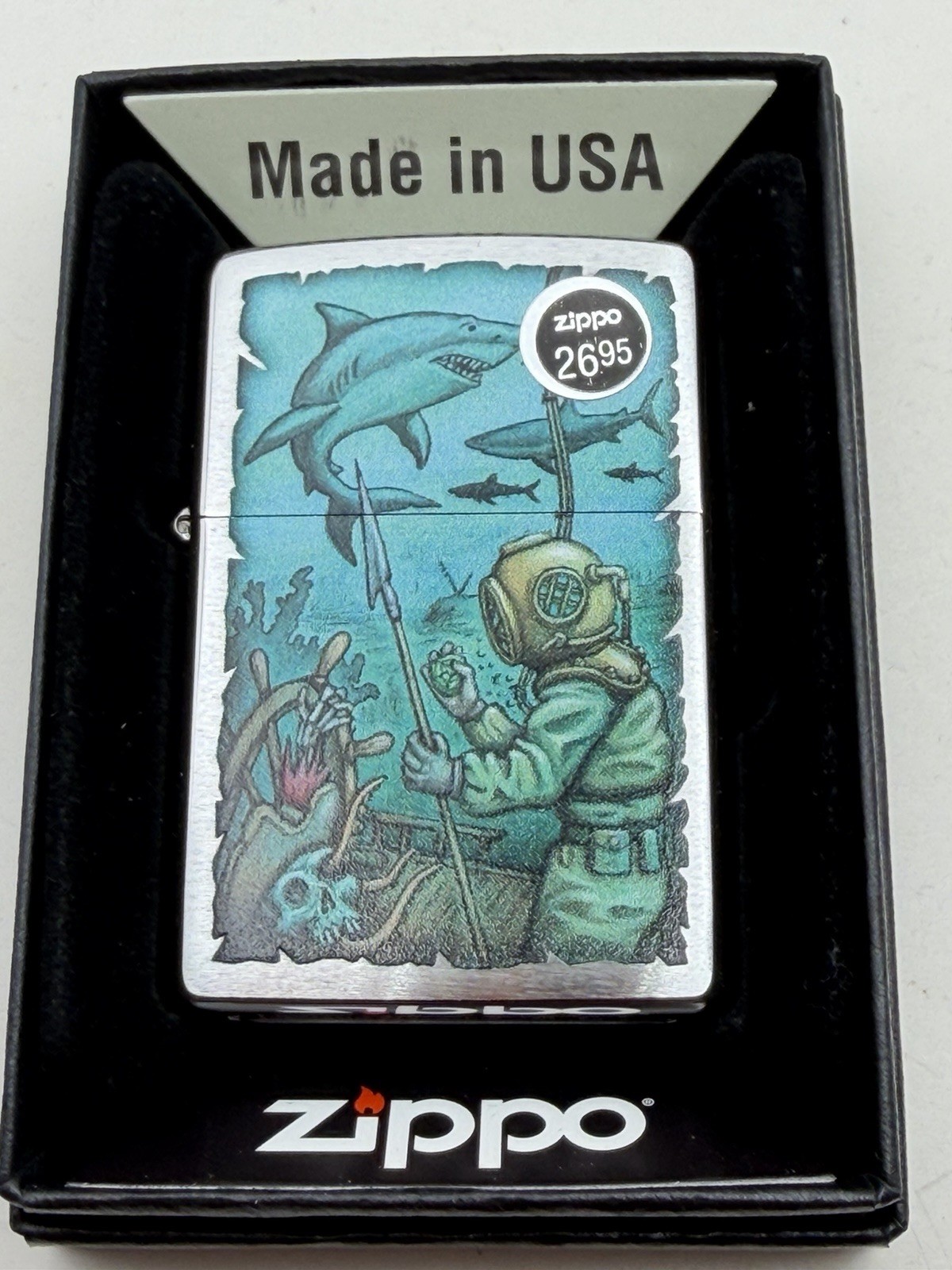 Underwater Diver Shark Design Chrome Zippo Lighter NEW 48561 B73