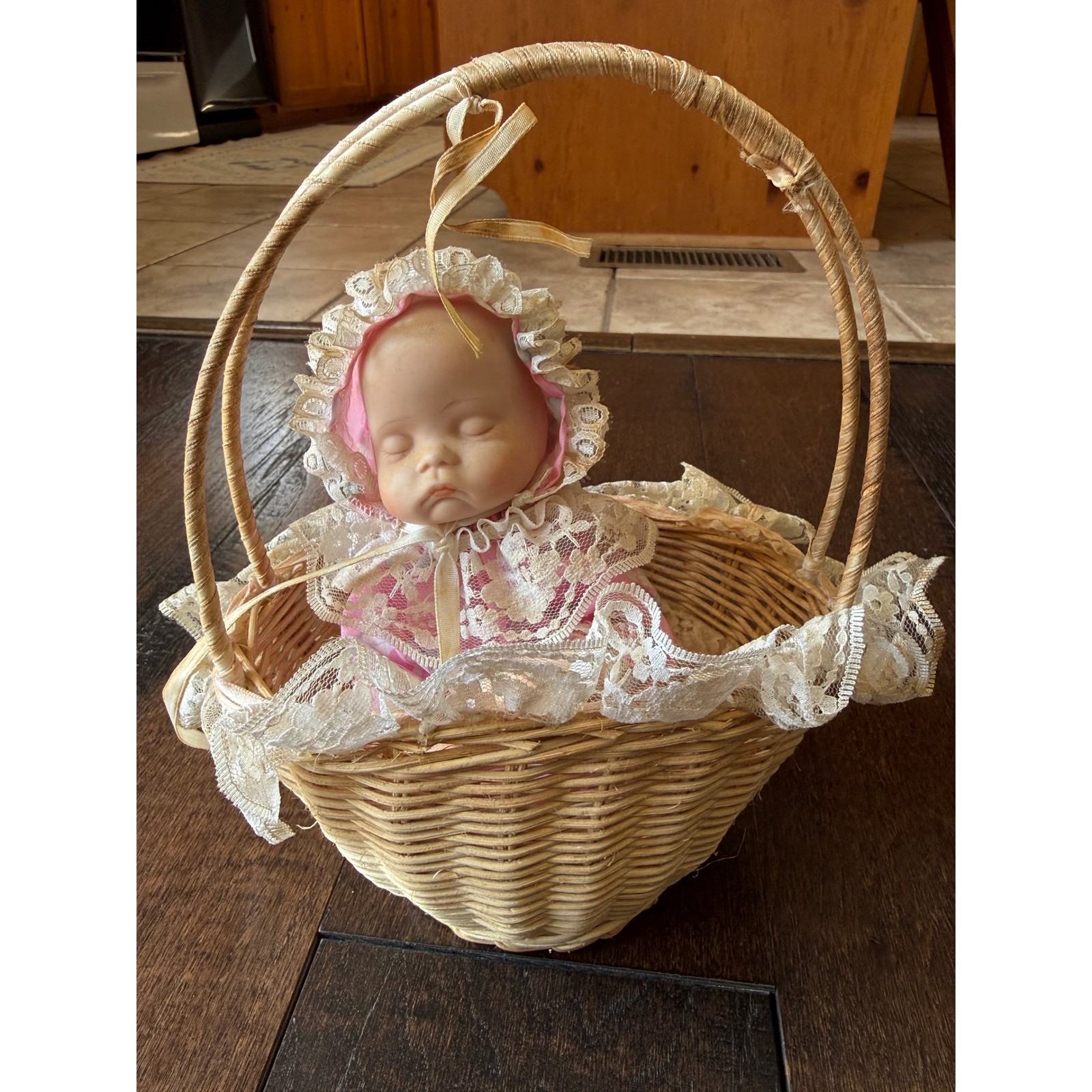 Vintage Sleeping Baby Doll in Wicker Basket Music Box Lace Trim Pink collector