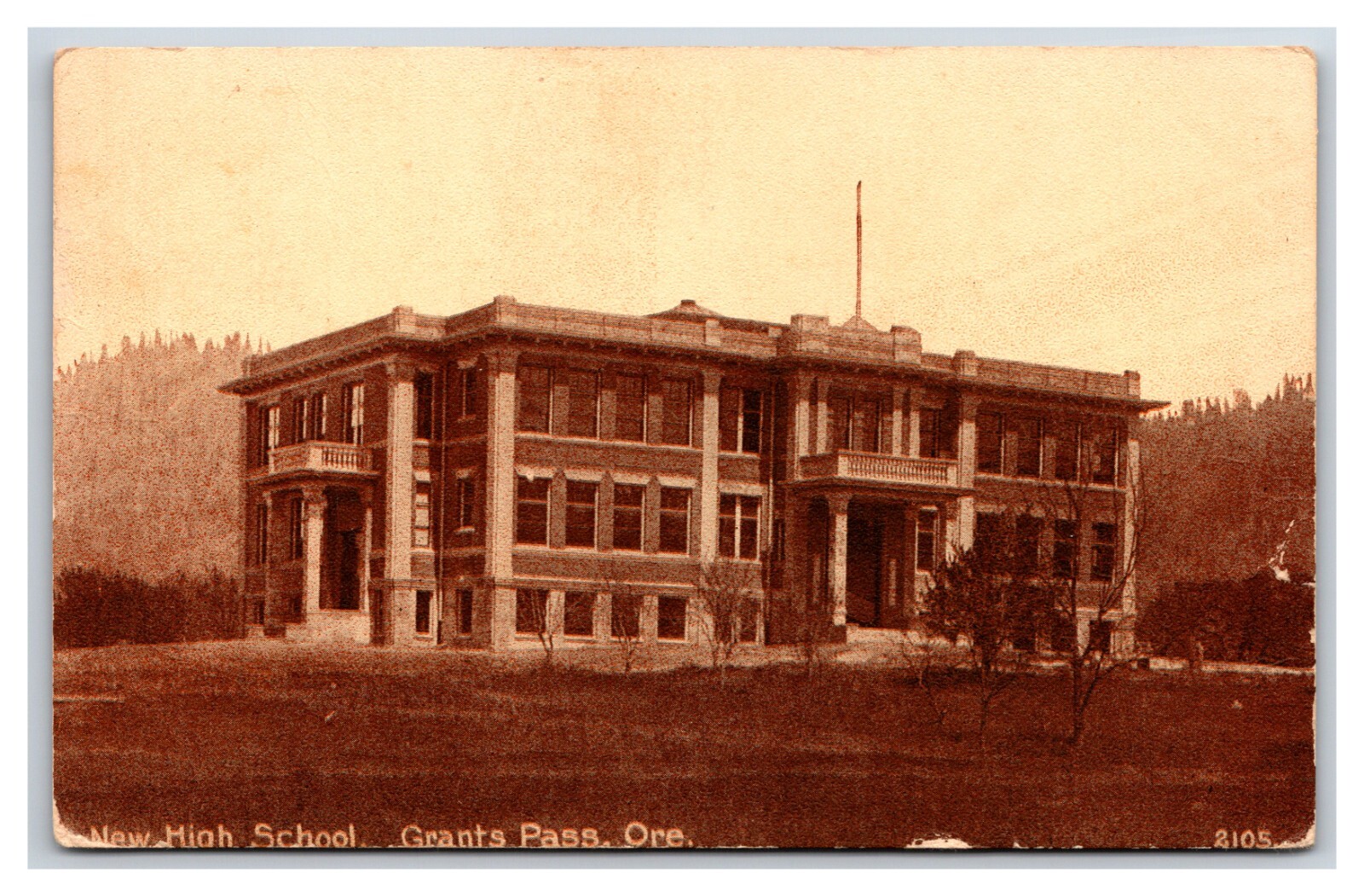 New High School Building Grants Pass Oregon OR Sepia DB Postcard O18