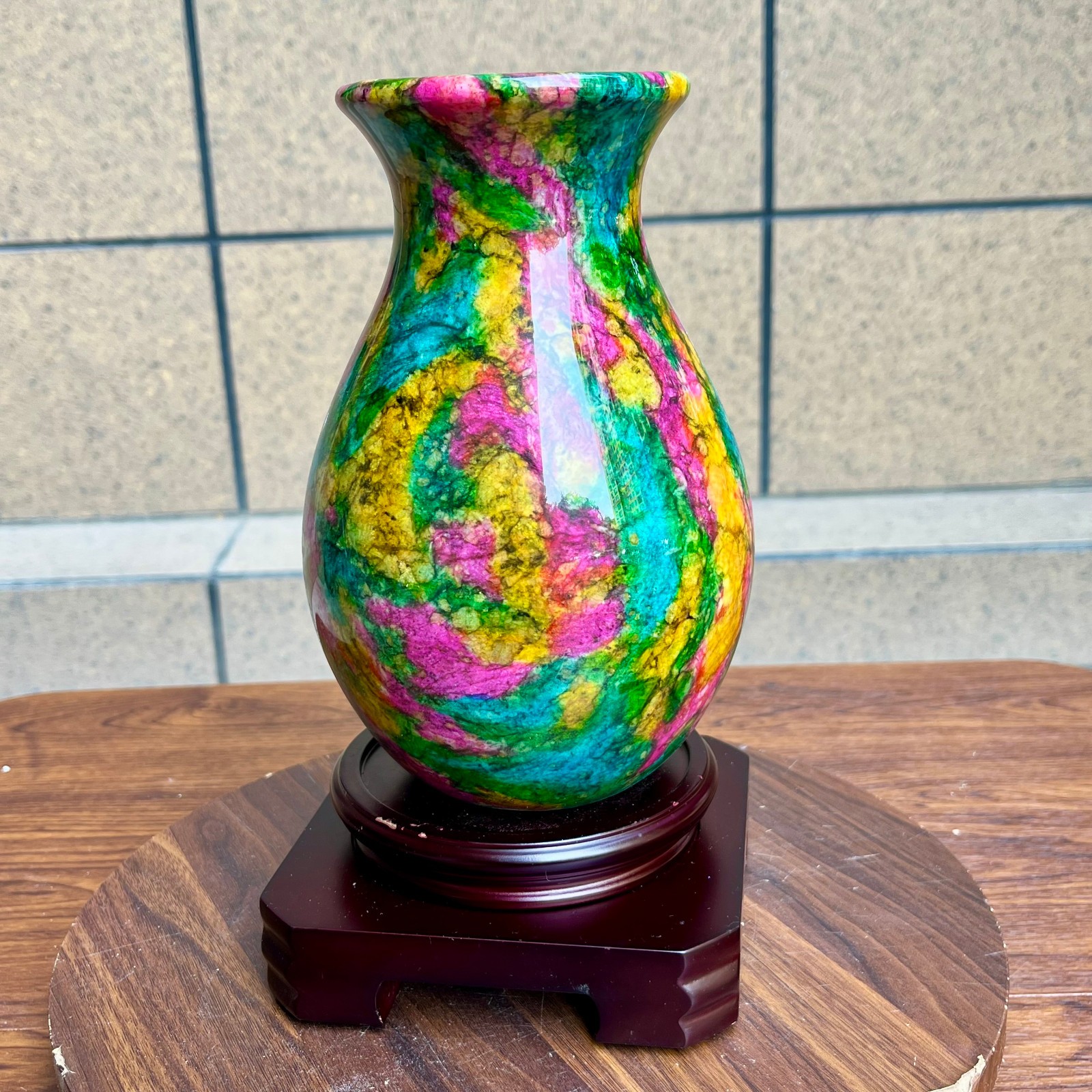 2.6 lb  Taiwan Serpentine Crystal Vase Natural Harmony Display Decor