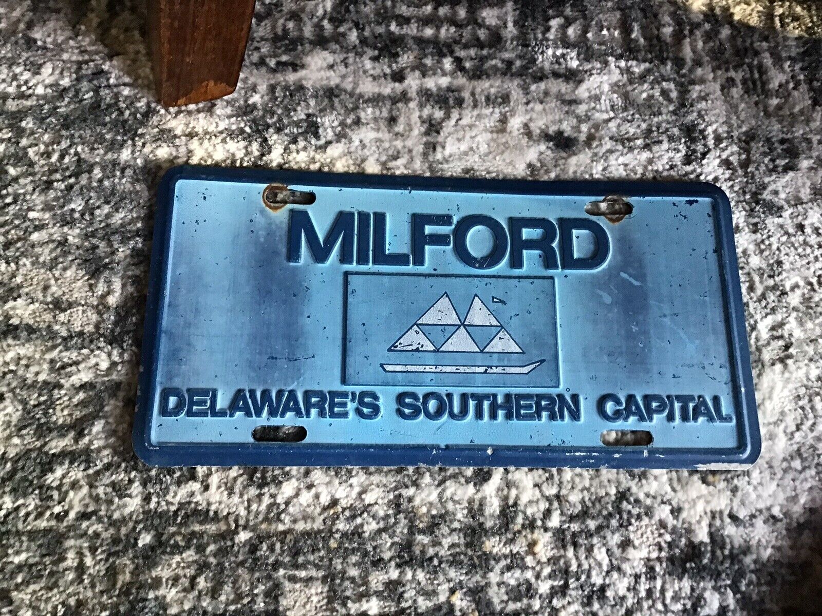 Vintage Milford Delaware Sailboat Design Front Metal License Plate