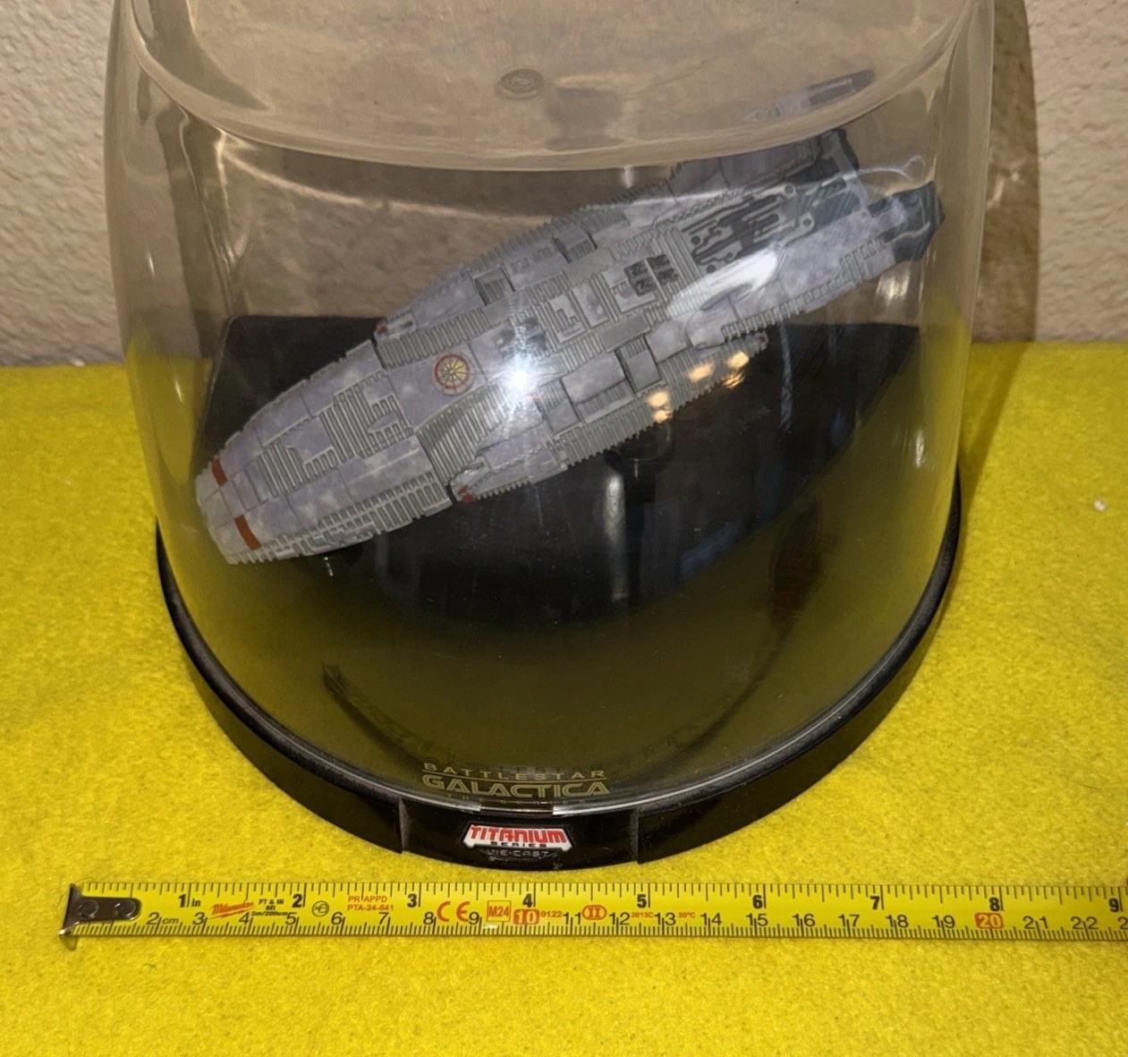 Battlestar Galactica Titanium Series Die-Cast Model Galactica Ship Hasbro 8” toy