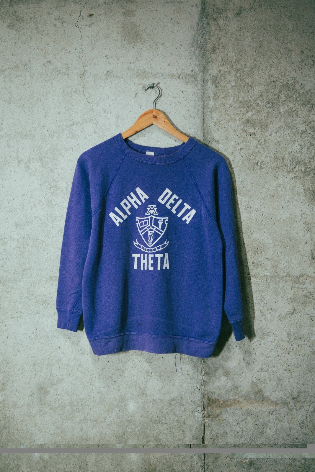 Vintage 60s 70s Alpha Delta Theta Fraternity Sweatshirt M Artex Raglan Purple