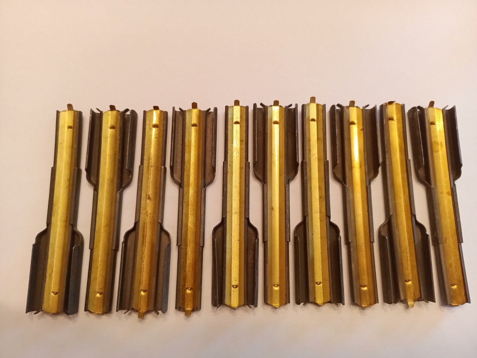 M1 Carbine USGI WW2 early  style 10 Round stripper clip with spoon 10 pack