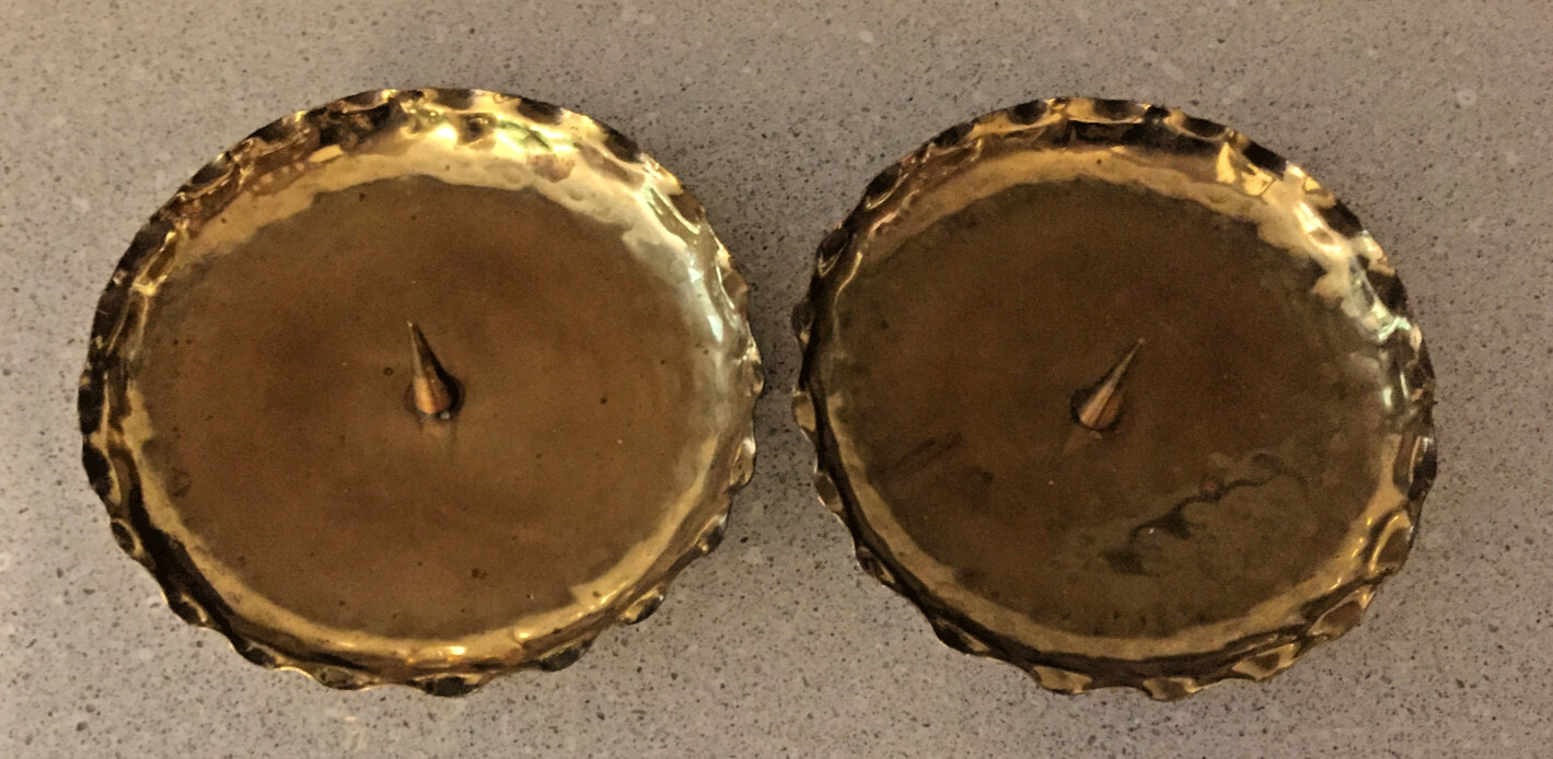 VINTAGE set of 2 BRASS METAL FLUTED EDGE CANDLE HOLDERS 5.5