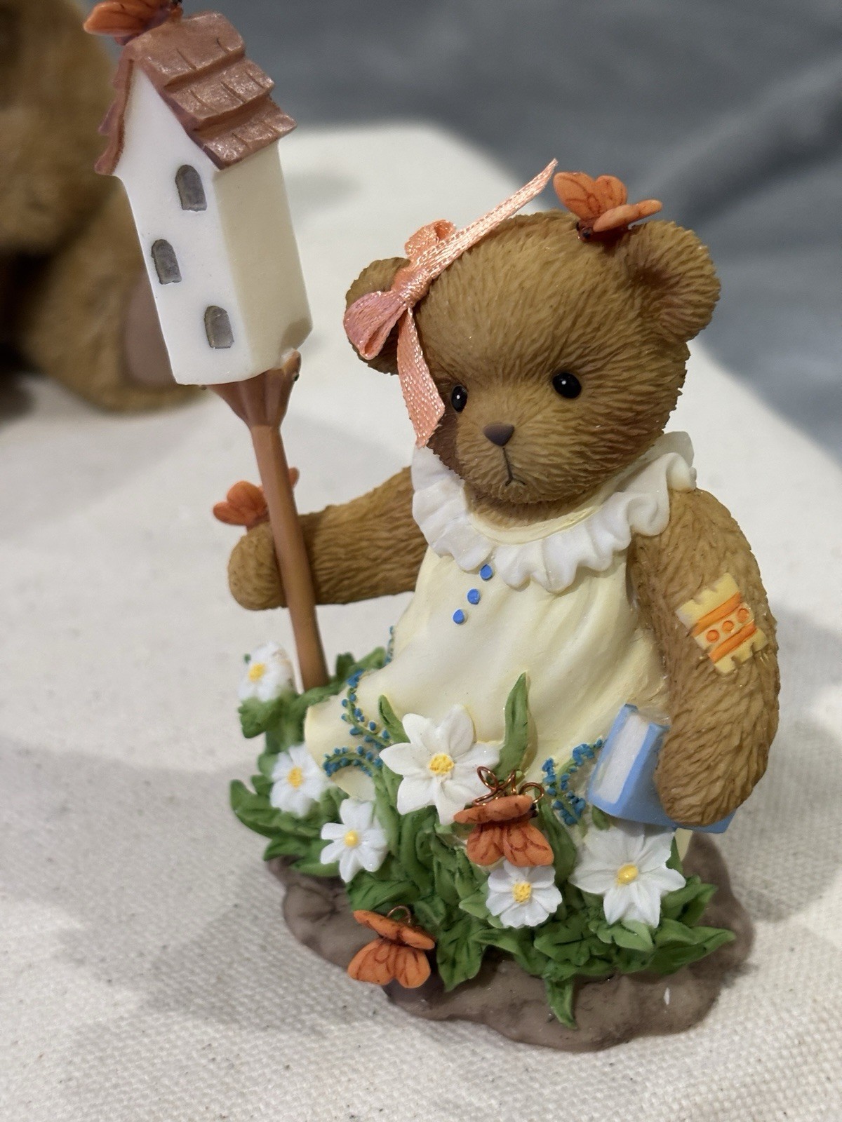 Cherished Teddies CT0116 Geraldine 2010 Charter Membership Figurine Birdhouse