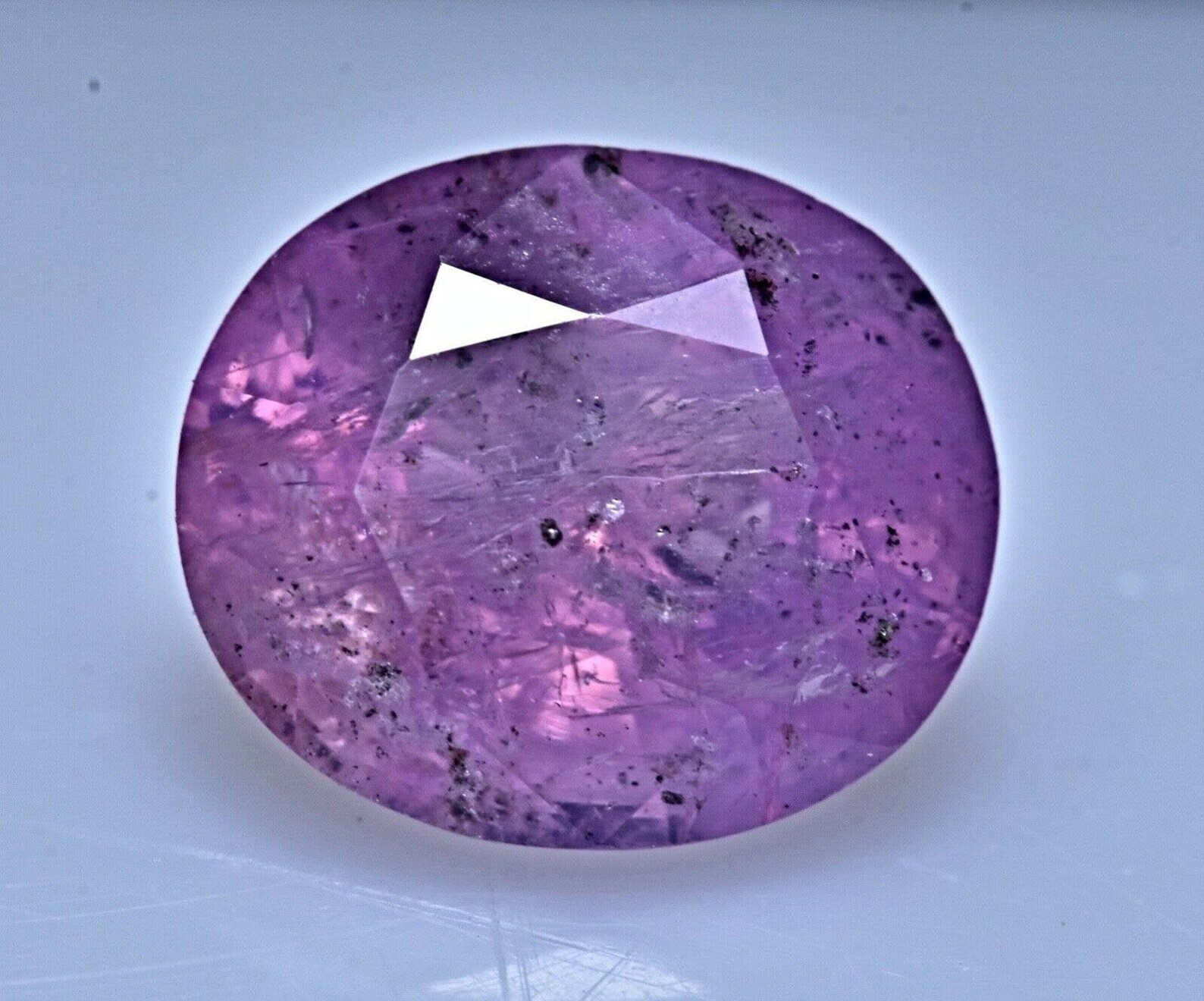 2.90 Carat Natural Faceted Pink Sapphire Var Corundum Gemstone