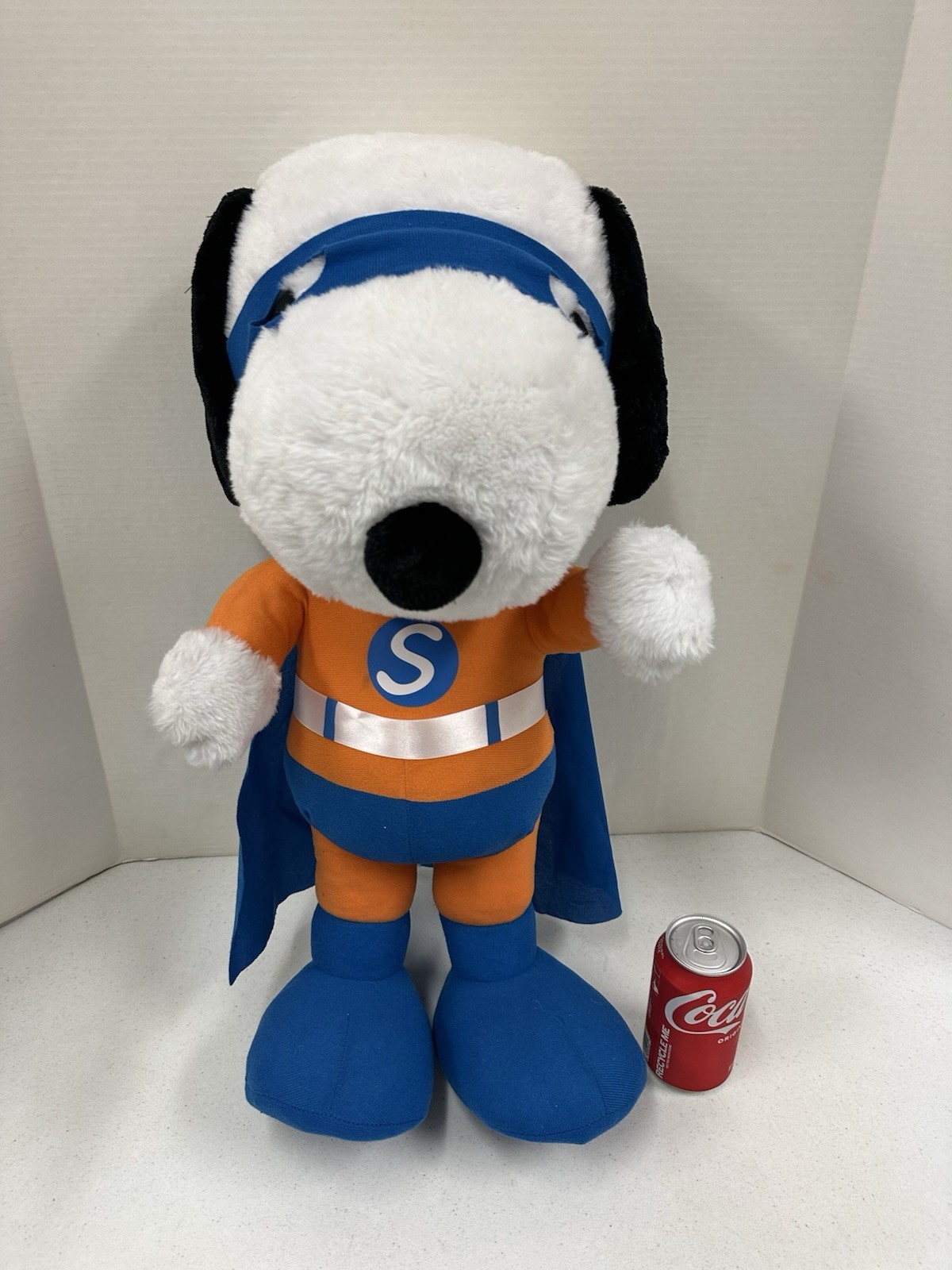 2011 Gemmy Peanuts Super Hero Snoopy Plush Orange Blue Cape Halloween Greeter