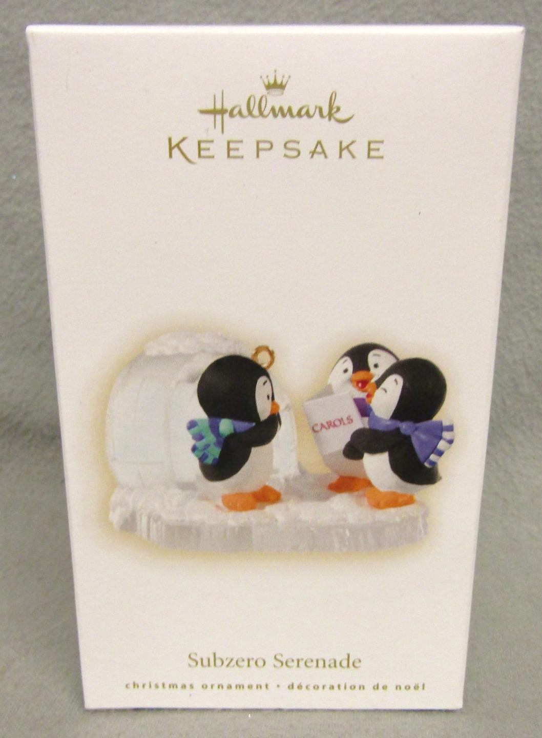 2009 Hallmark Keepsake Ornament SUBZERO SERENADE Caroling Penguins by Igloo NIB