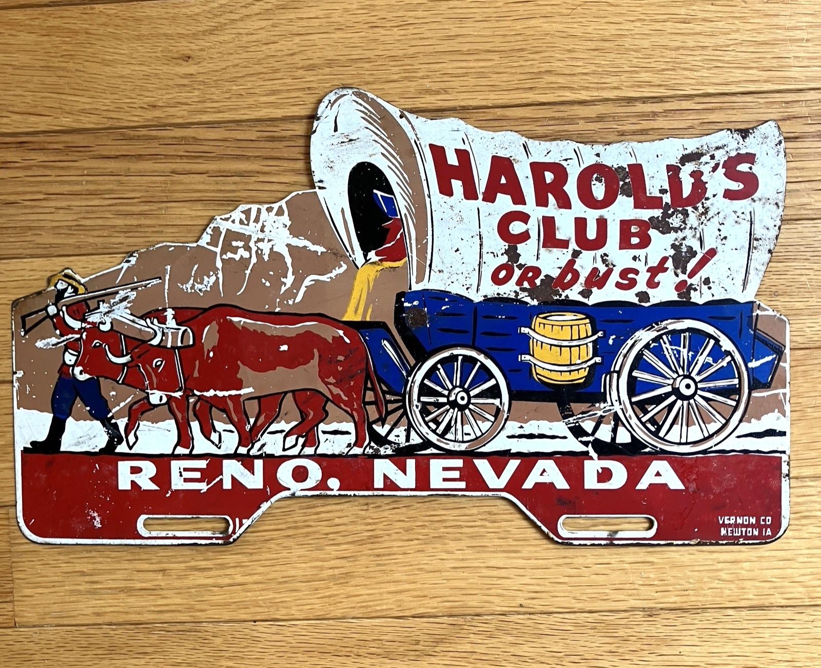 Harold\'s Club Or Bust Reno Nevada License Plate Topper Vintage Metal