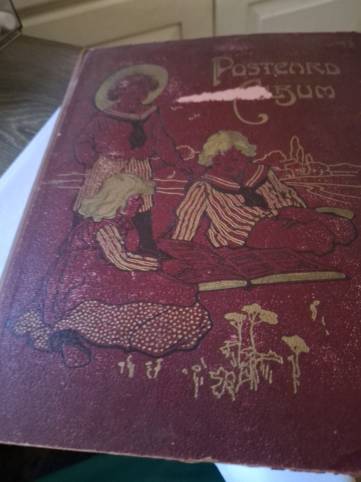 ANTIQUE EDWARDIAN ALBUM W/65 EARLY 1900\'S POST CARDS, SOME BLACK& WHITE PICTURES
