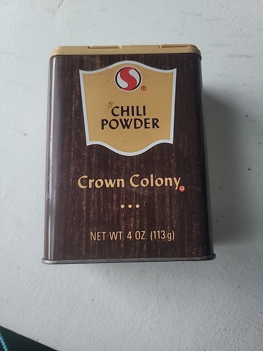 Vtg SCHILLING CHILI POWDER CROWN COLONY SPICE TIN 4 oz Near Full 1981 SAFE WAY