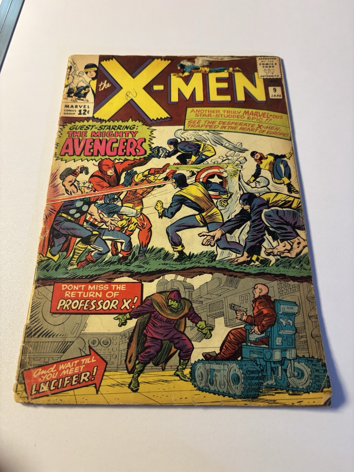 X-Men 9 Avengers Meet The X-Men