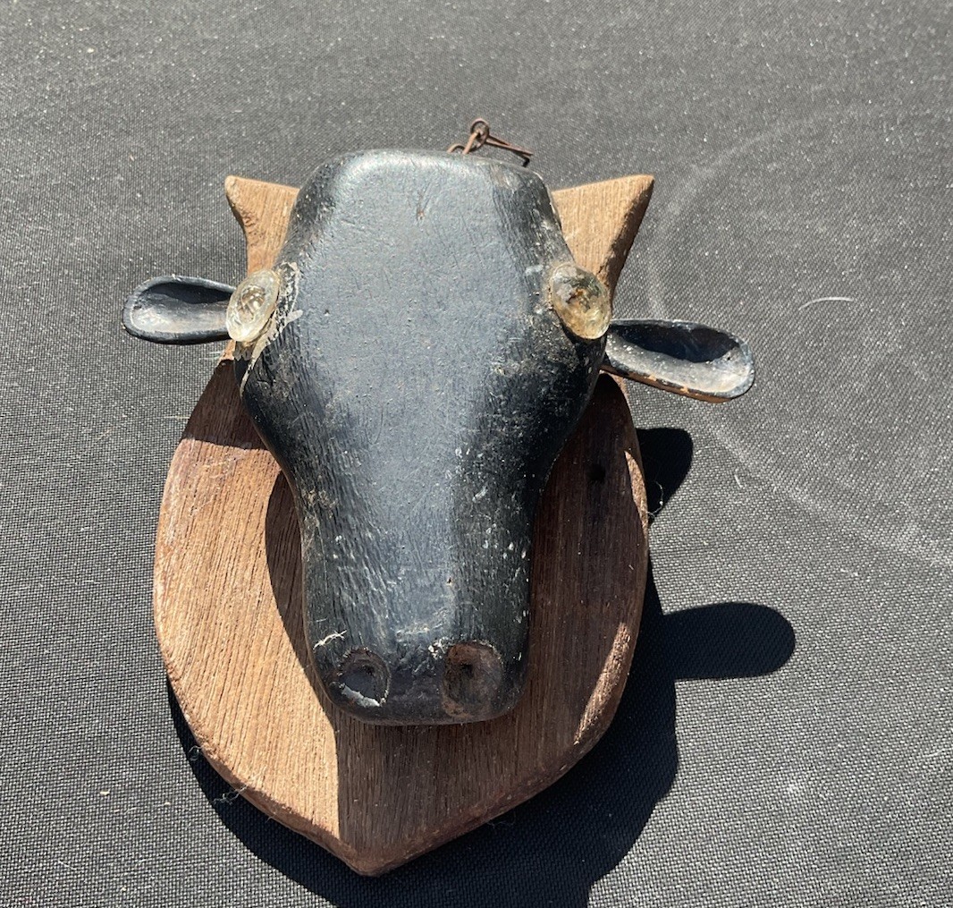 Vintage Folk Art Hand Carved & Painted Bull/Cow Rustic/Country Core