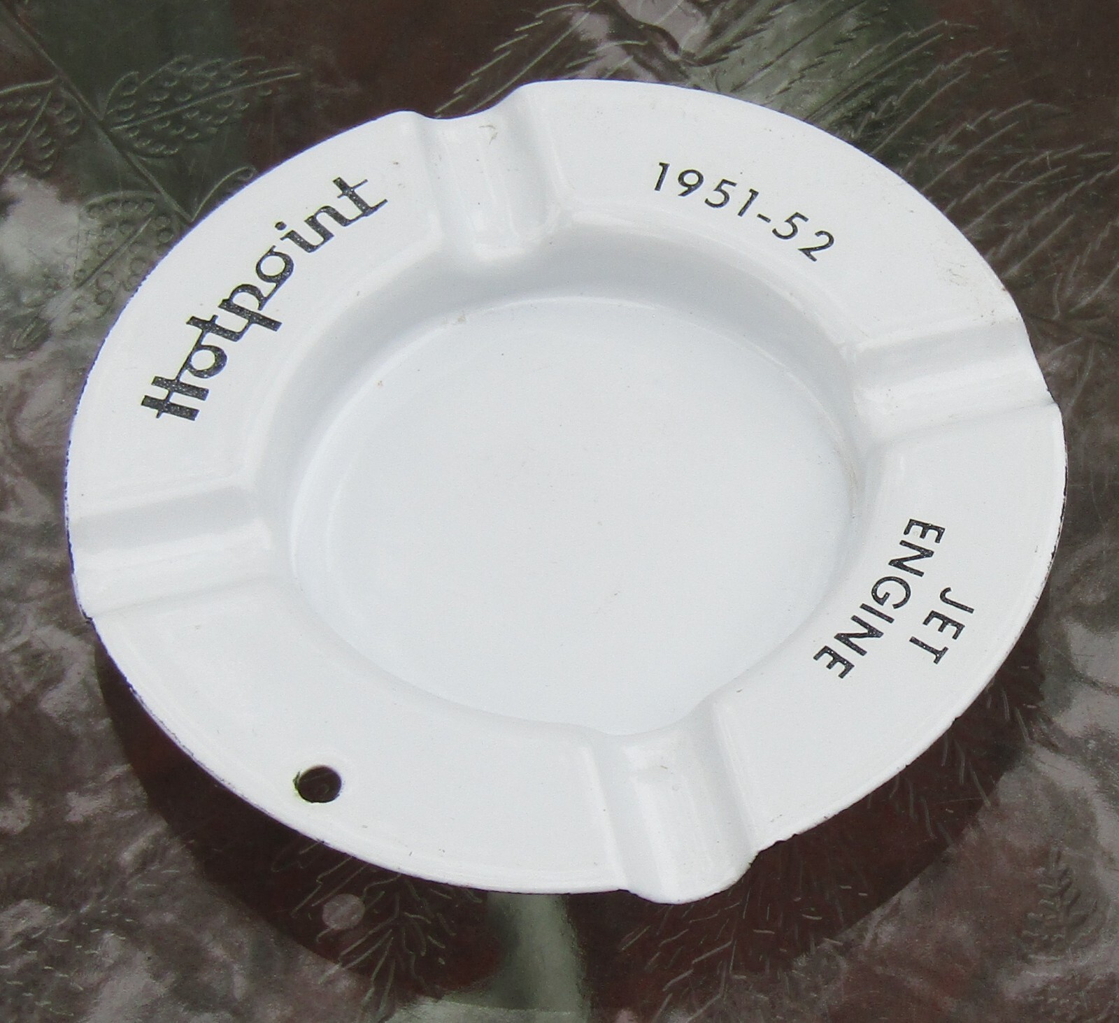 1951-1952 Hotpoint Jet Engine Porcelain Finish  Advertising Ashtray White UNUSED