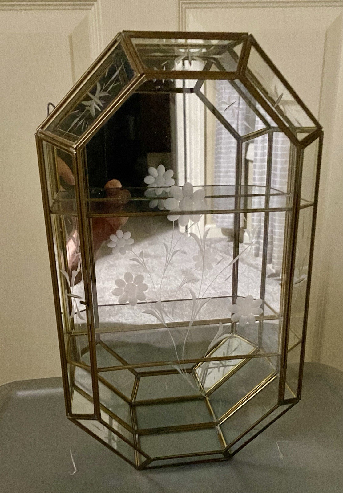 Vintage Brass Glass Wall Curio Cabinet Etched Floral Mirror Shelves 14”