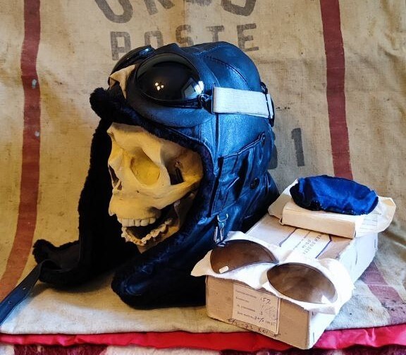 new  Helmet Aviator Soviet Union Pilot USSR size 60 + new pilot glasses