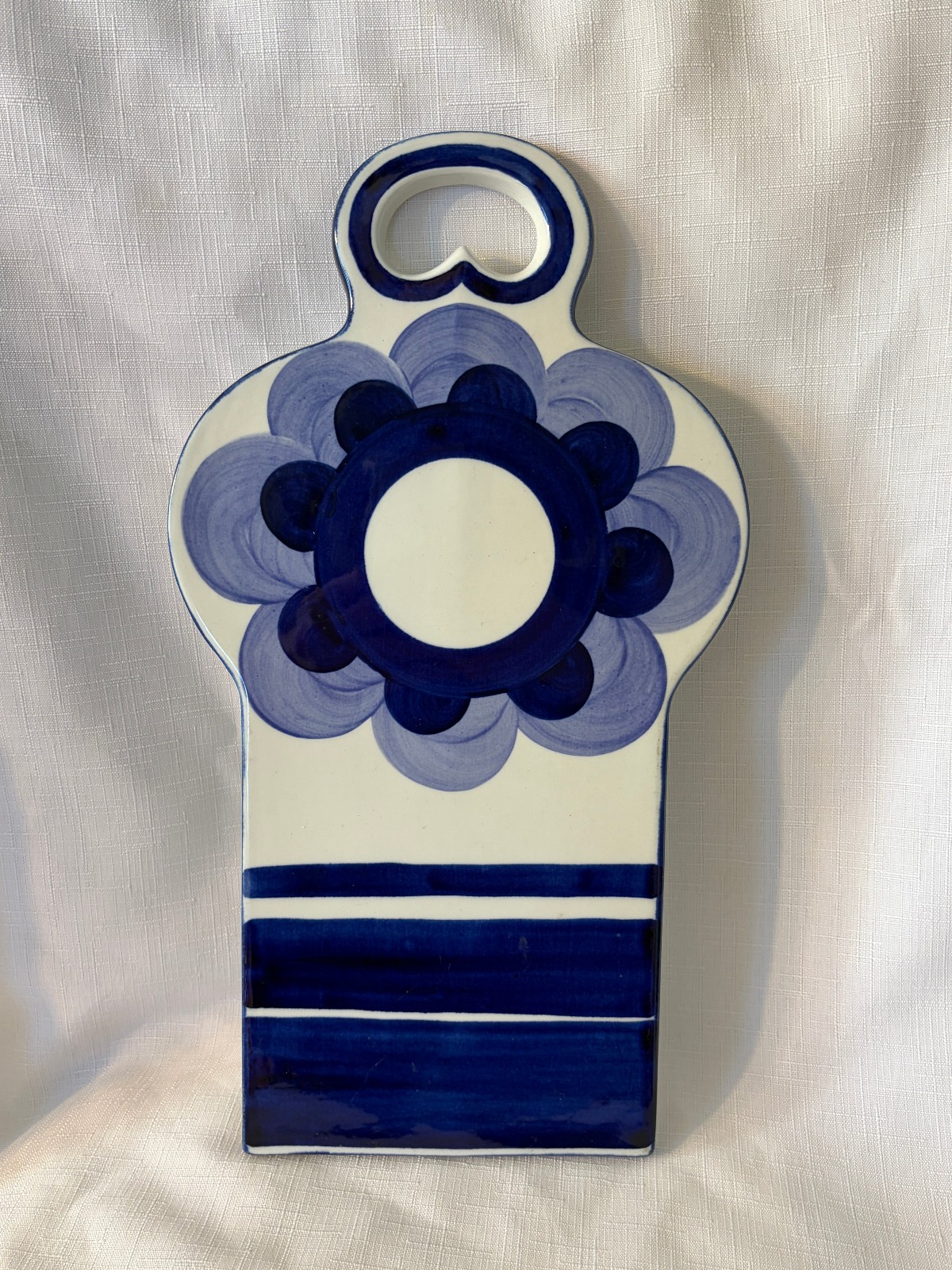 Vintage Arabia Finland Paju Cheese Board Blue (chipped)