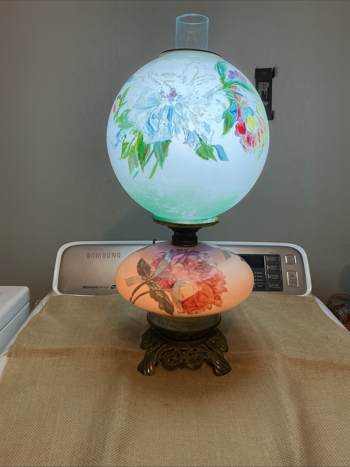 GORGEOUS Antique Gone With The Wind /chamber /Hurricane  / Victorian Table Lamp