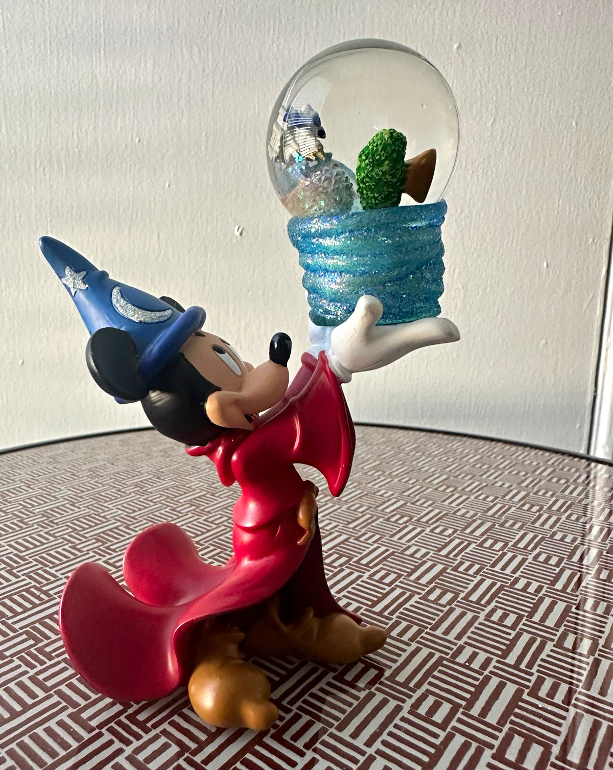Disney World parks Fantasia Mickey Mouse Figurine hold Snow Globe iconic 4 park 