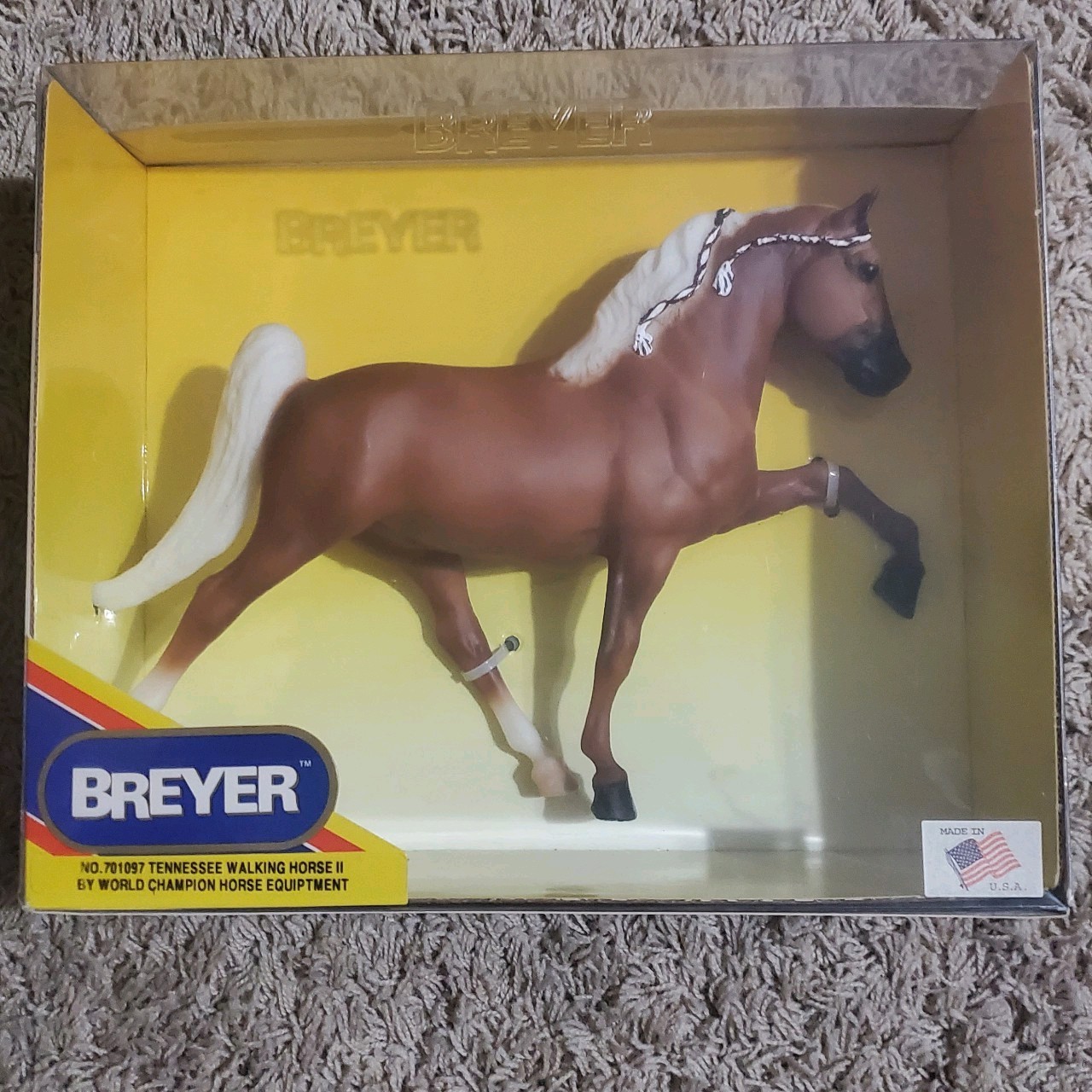 Vintage Breyer Tennesse Walking Horse II No. 701097 Made In USA Excellent Cond