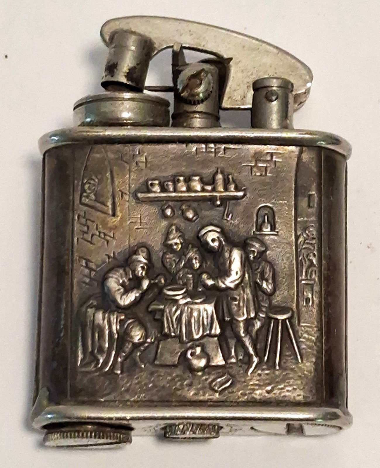 VTG 900 Silver Lift Arm Table Pocket Lighter Pub Scene