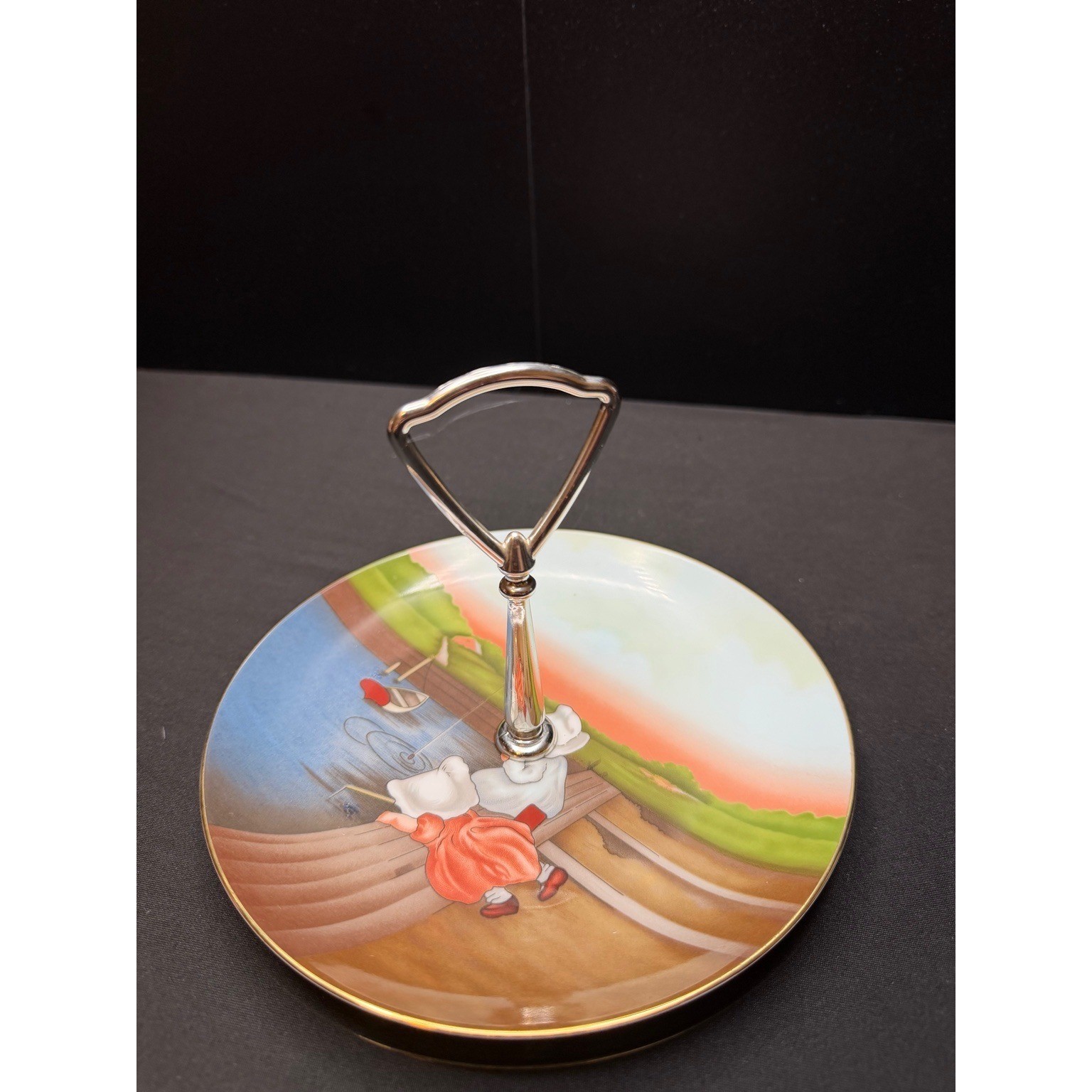 Royal Bayreuth Sun-Bonnet Babies Sunday Fishing Handled Cake Plate 1974 Germany