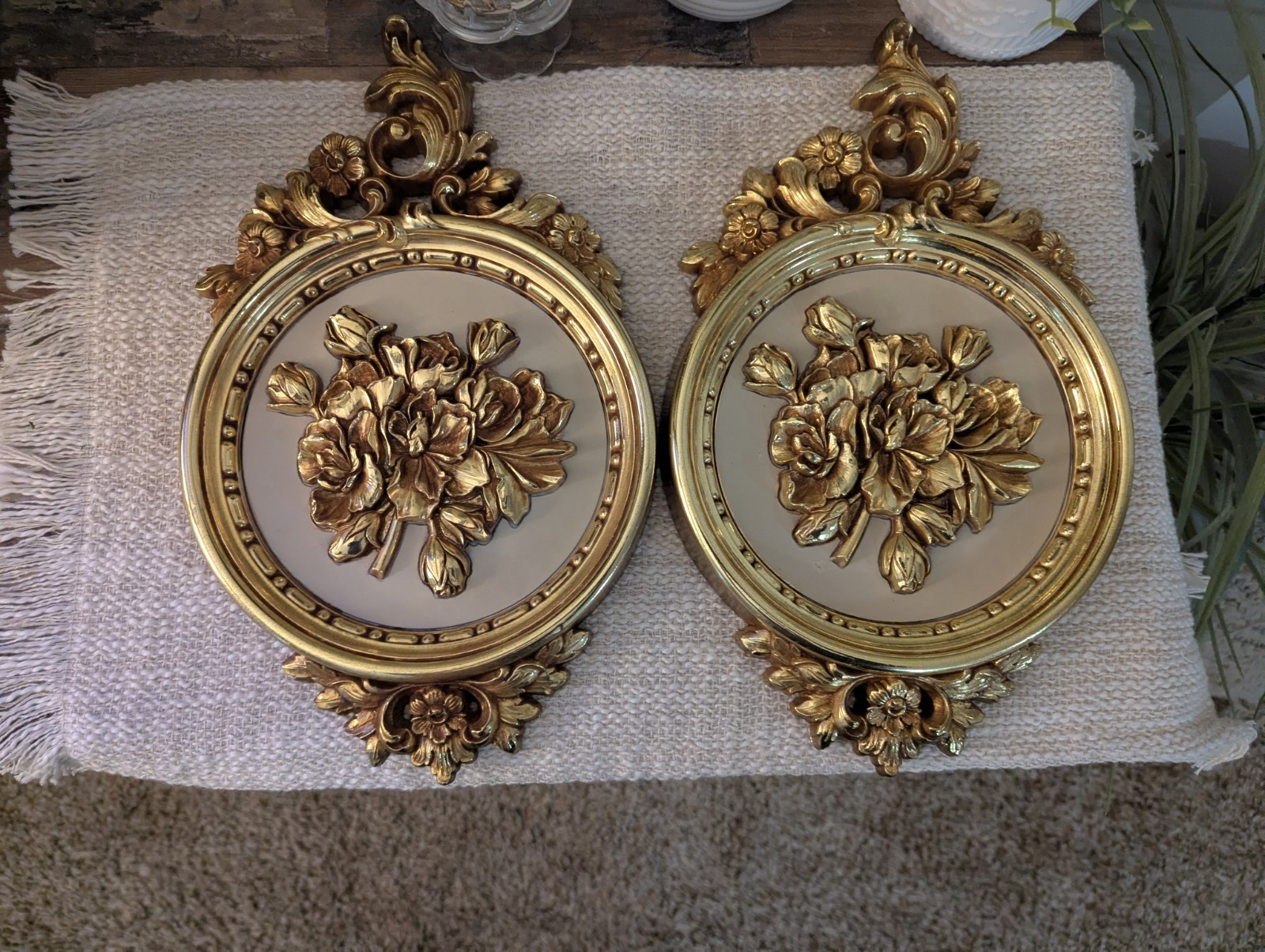 Vintage 1977 SYROCO Gold Floral Wall Plaques Pair Ornate Hollywood Regency USA