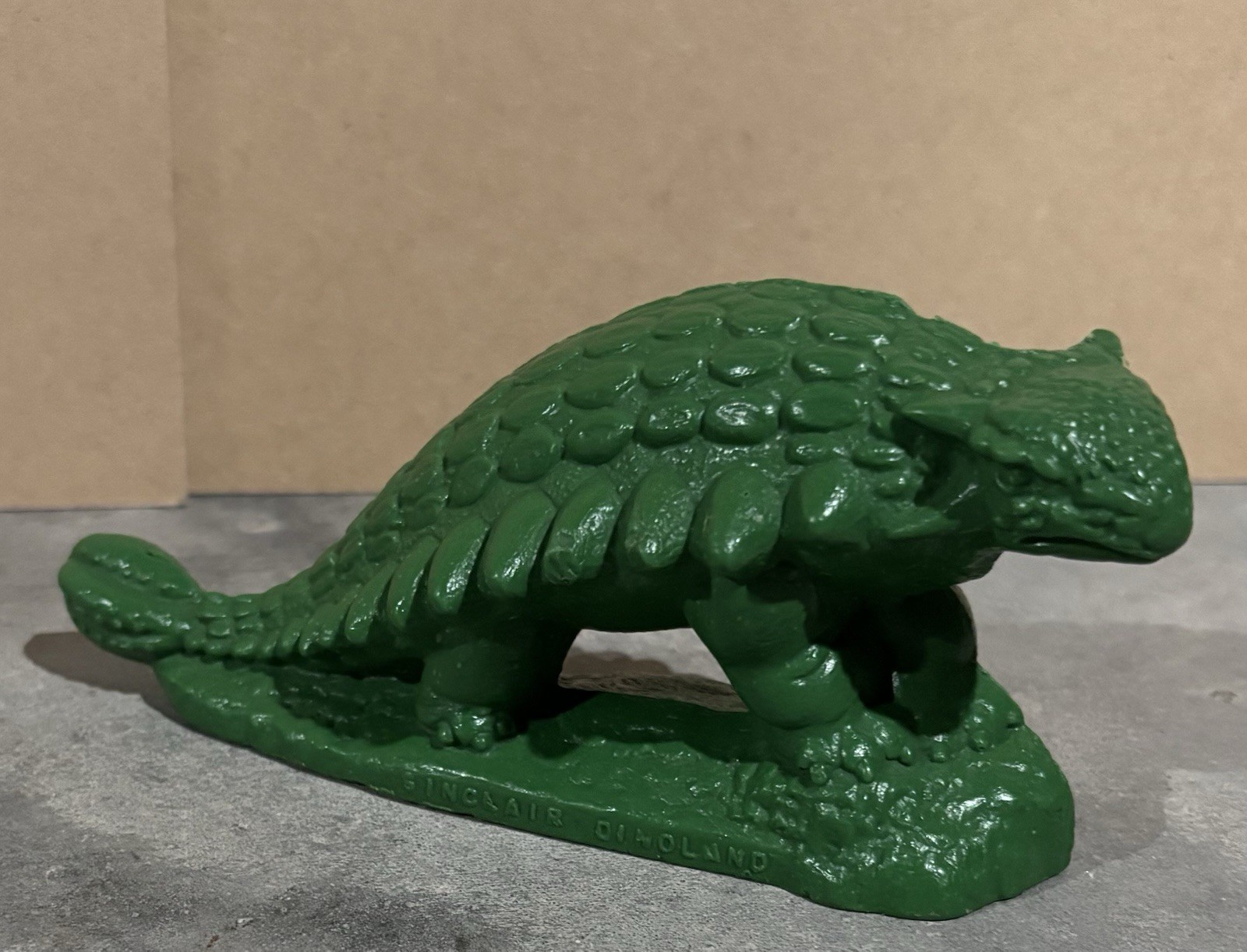 Vintage 1960\'s Sinclair Oil Dinoland Ankylosaurus Mold-A-Rama New York World’s F