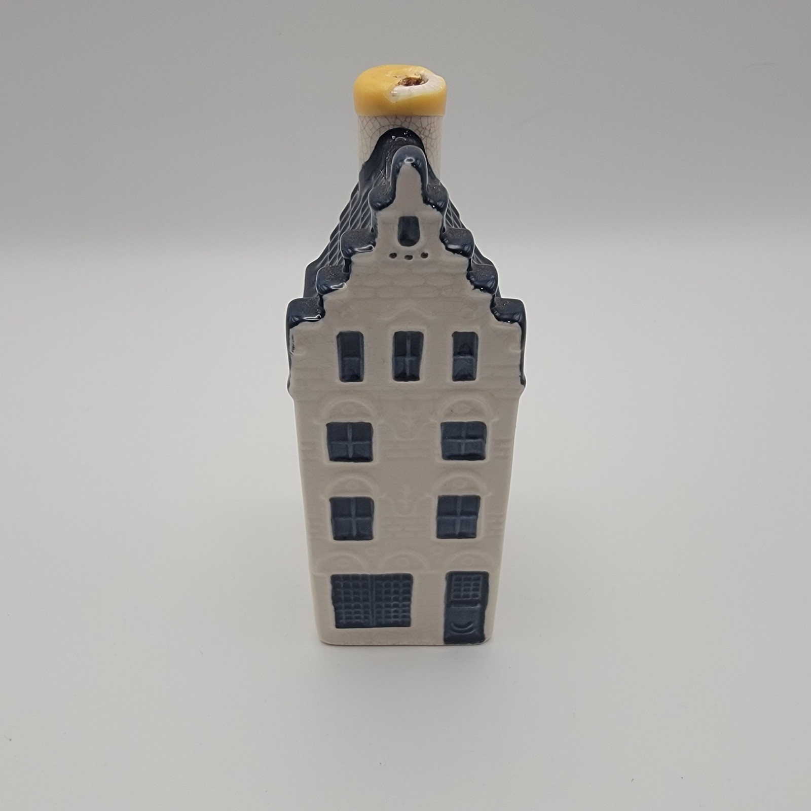 KLM Bols Blue Delft House 32 Miniature Dutch Canal House 2009 Empty Ceramic
