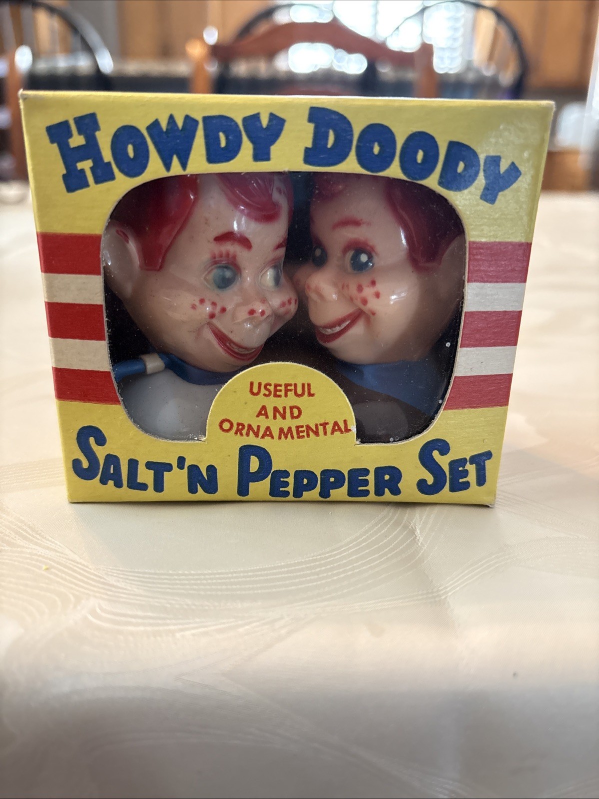 Vintage Howdy Doody Salt ’N Pepper Shaker Set still in the original box.