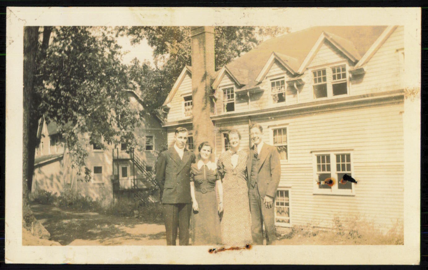 Vintage 1930s Two Young Couples Photograph