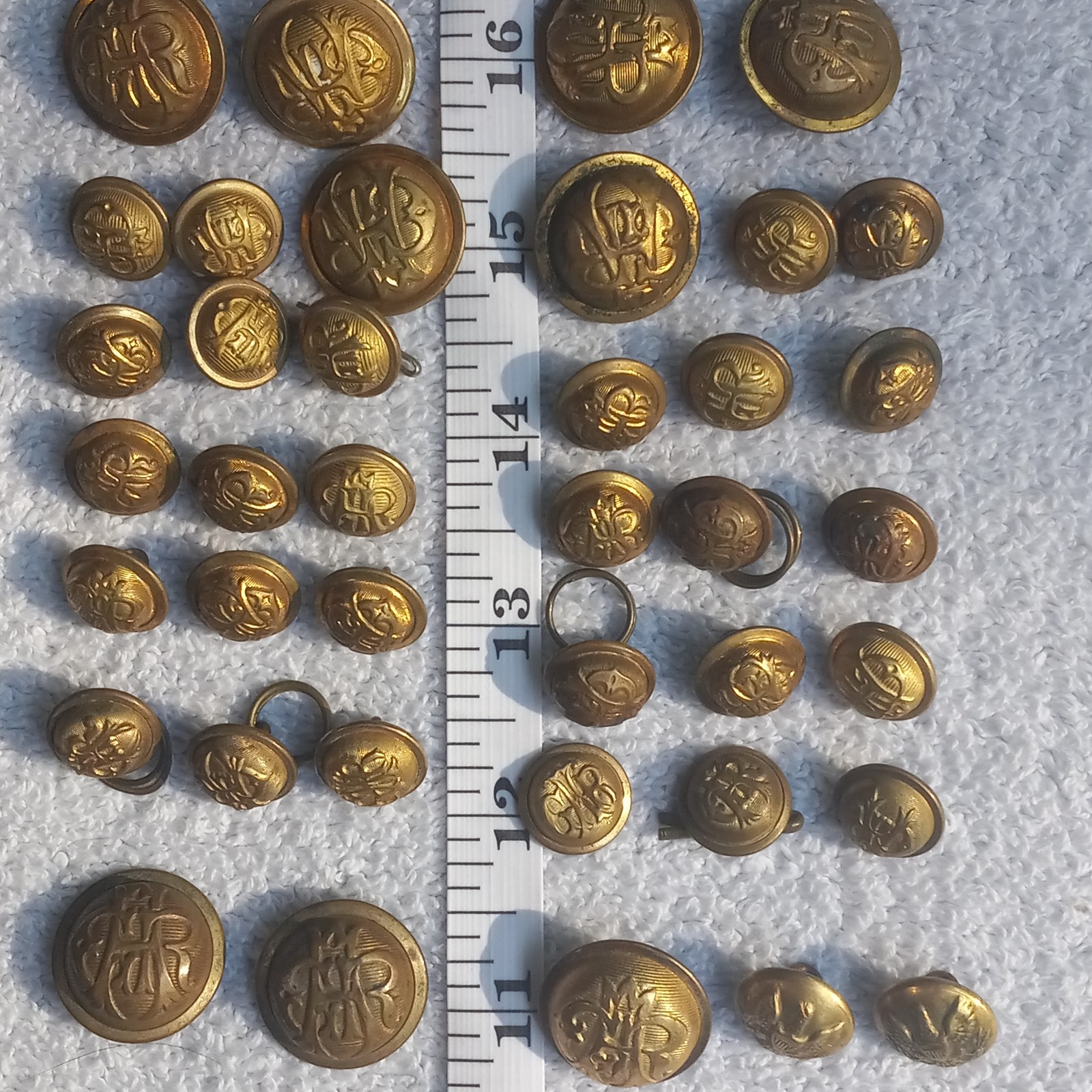 37 Antique Military Buttons 2 Pre-Civil War HORSTMANN 2 Lg Waterbury Stars GAR