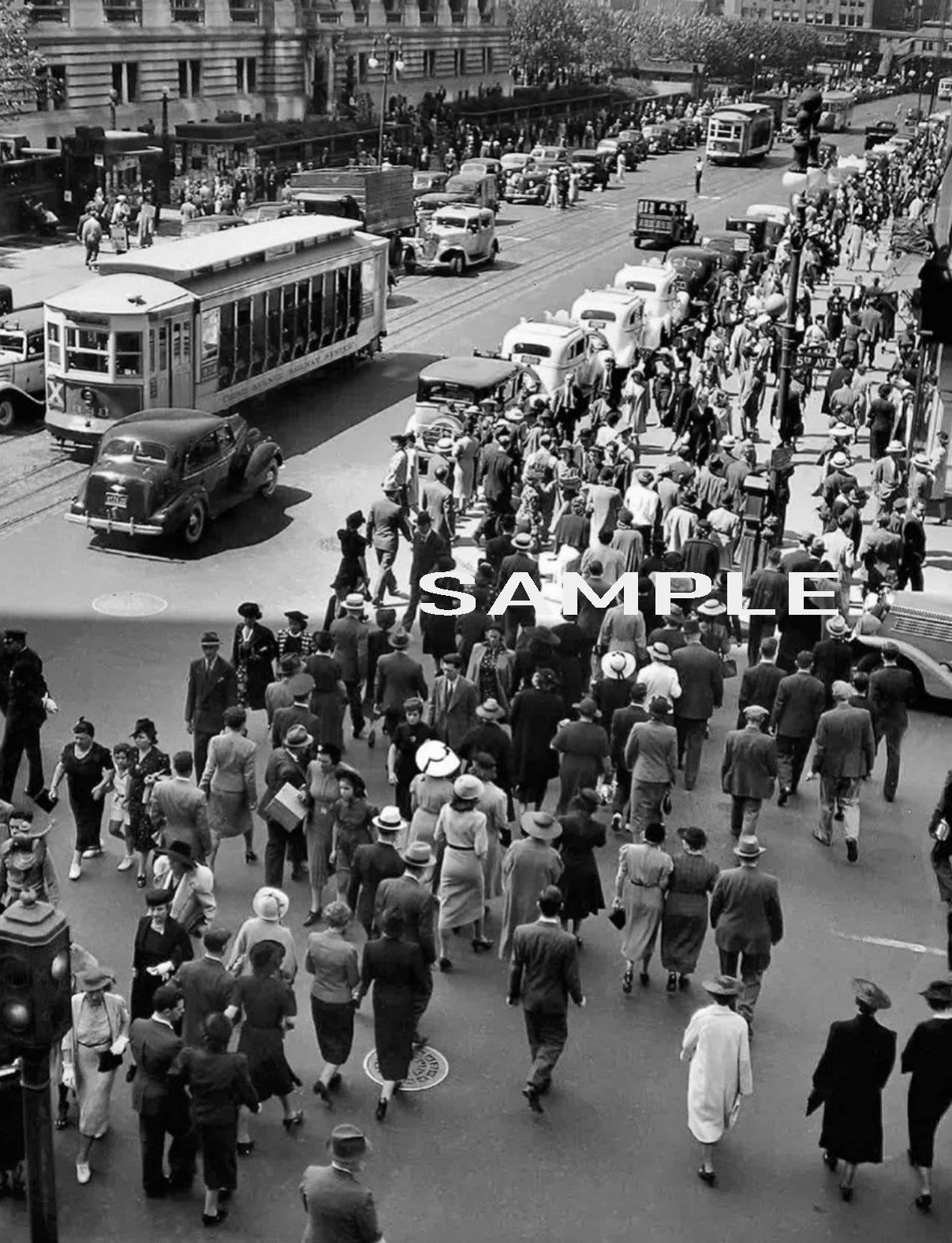 1938 NEW YORK 5th Avenue & 42nd Street 8.5x11 Photo (238-D)