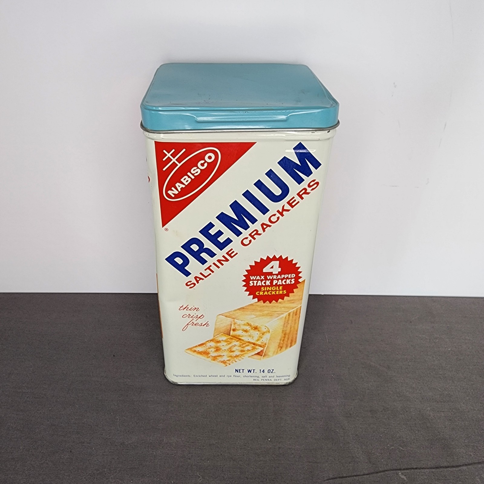 Vintage Nabisco Premium Saltine Crackers Metal Tin 1969 14 oz