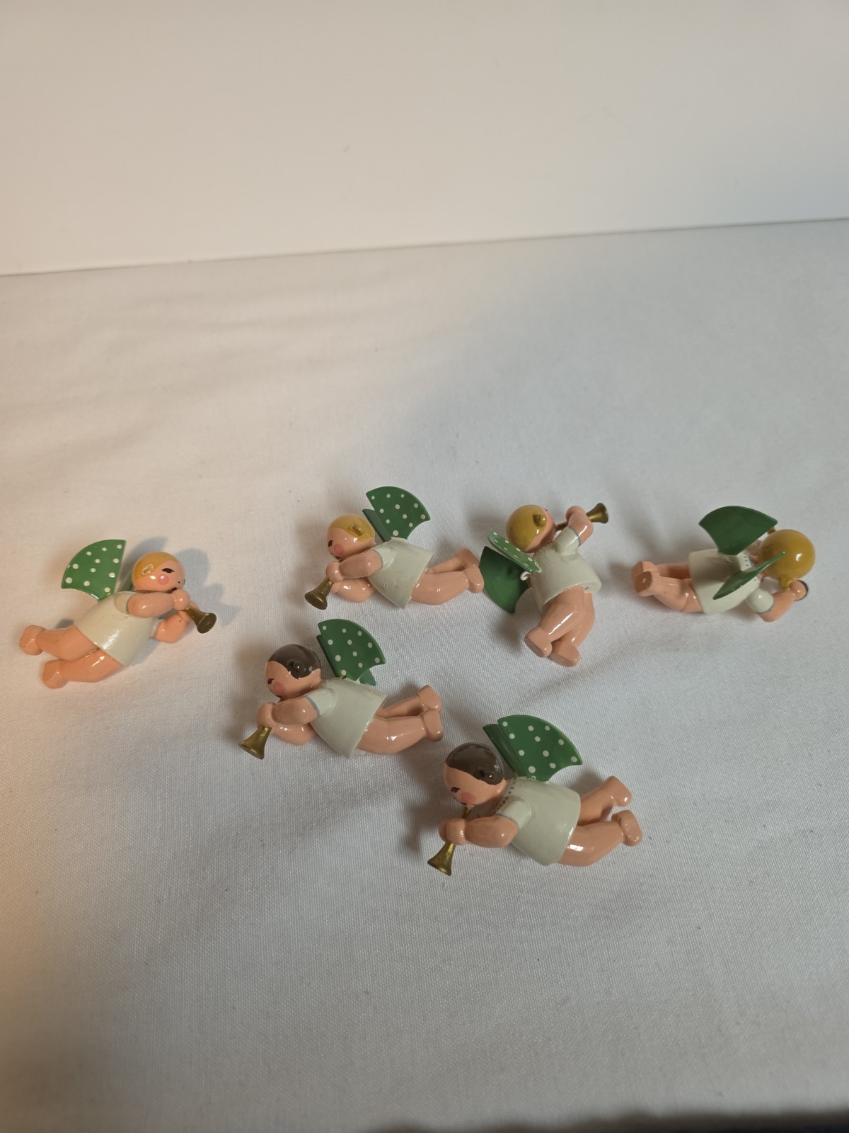 Vintage Wendt & Kuhn Flying Angels Horn Green Wings Germany Erzgebirge Set of 6