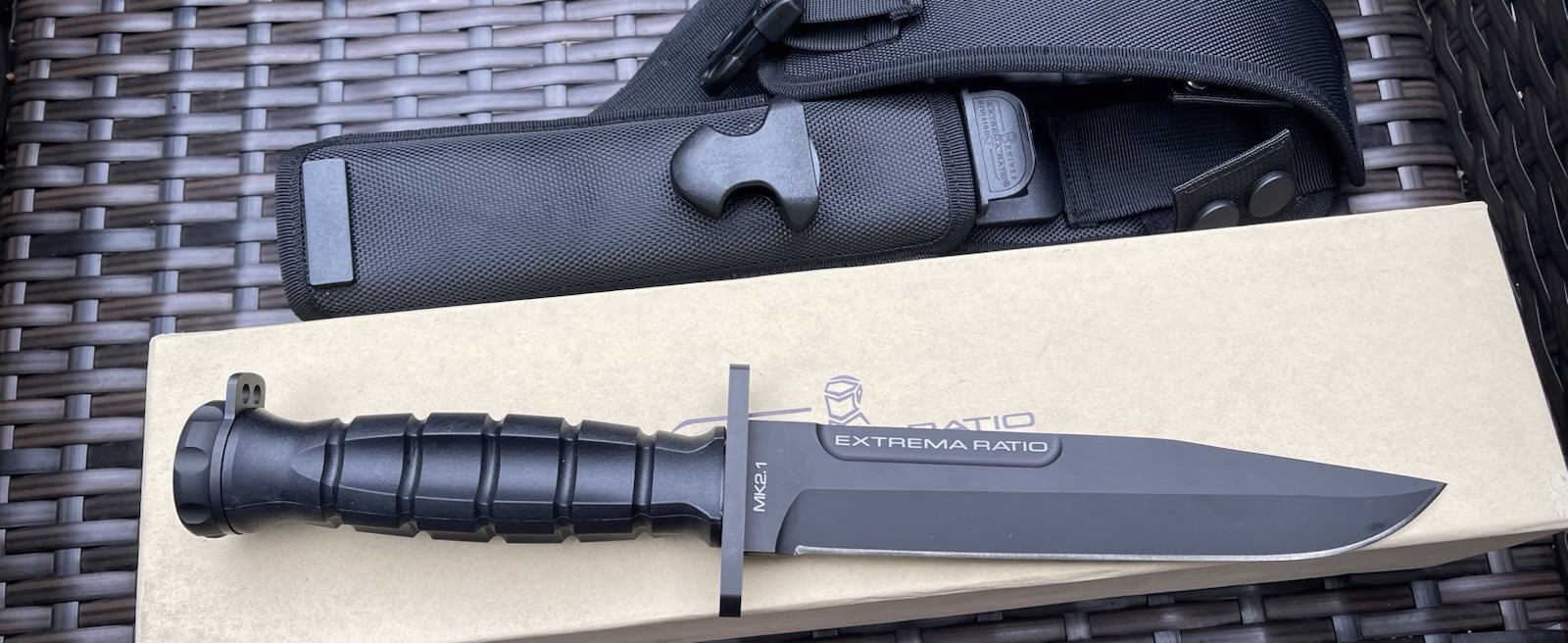 Extrema Ratio MK2.1 black multipurpose knife dagger clip point blade N690 steel