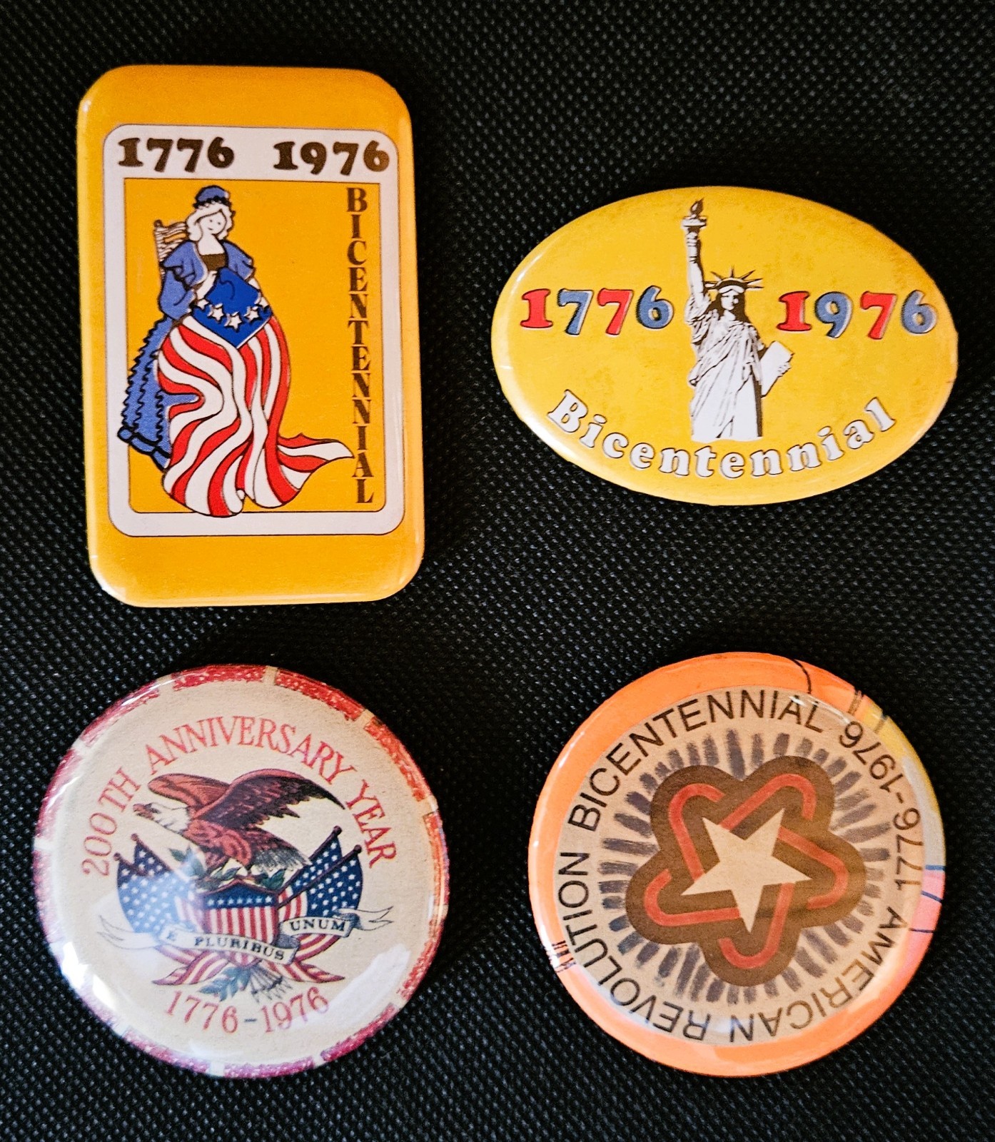 4 Vintage 1976 American Bicentennial Pinback Button Lot 1776 Eagle Liberty