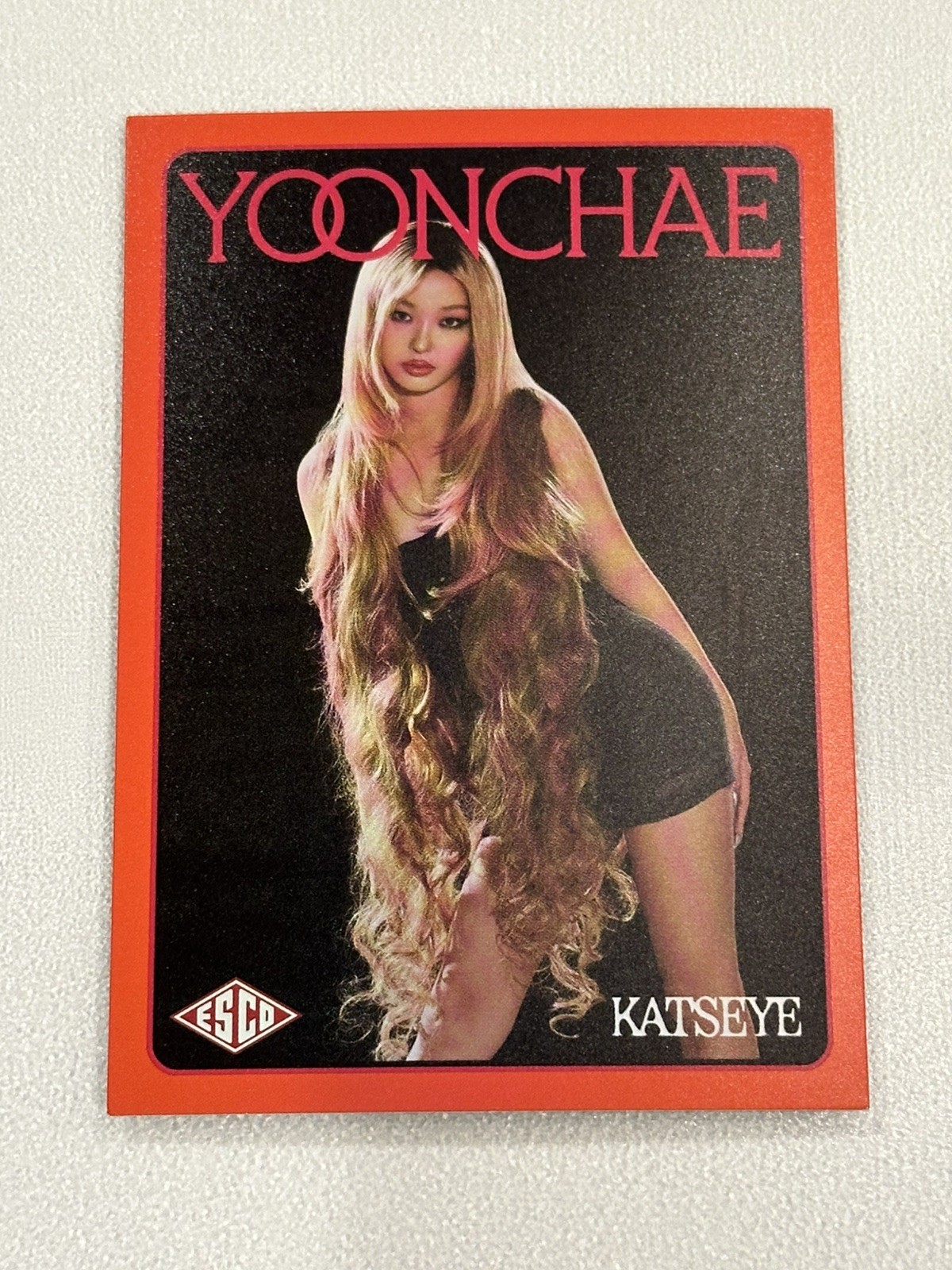 KATSEYE x ESCO YOONCHAE 005/005 EXTREMELY RARE & BOOKEND Foil Trading Card 