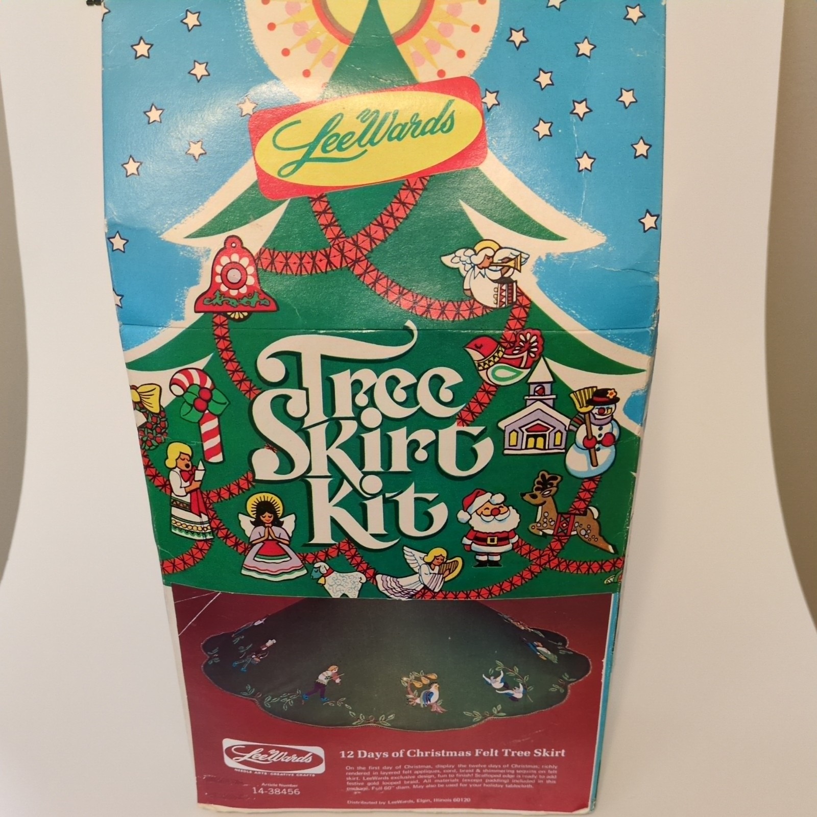 Vtg Lee Wards 12 Days of Christmas White Felt Tree Skirt Kit #14-38456 Complete